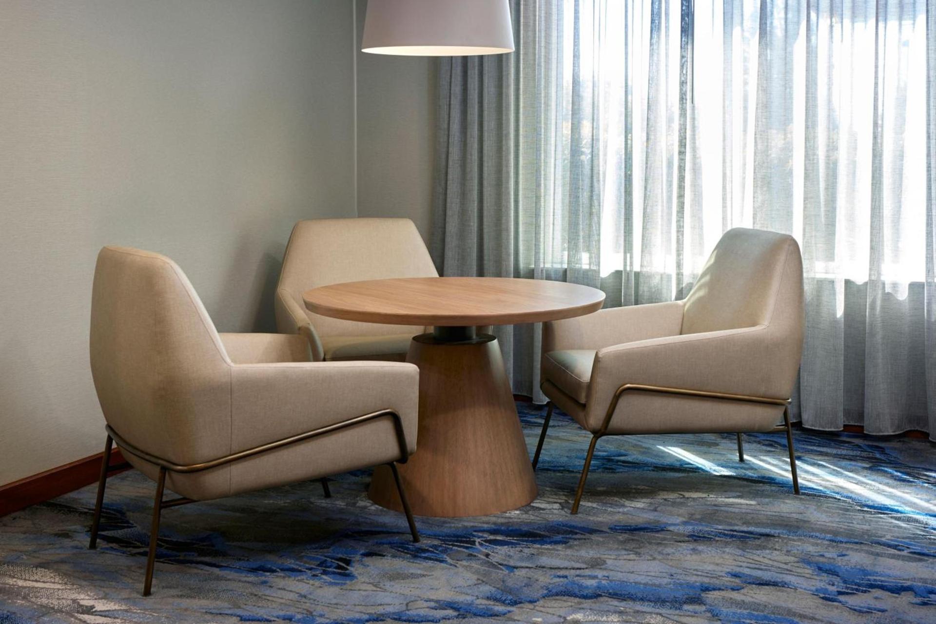 Fairfield Inn & Suites Burlington photo 14