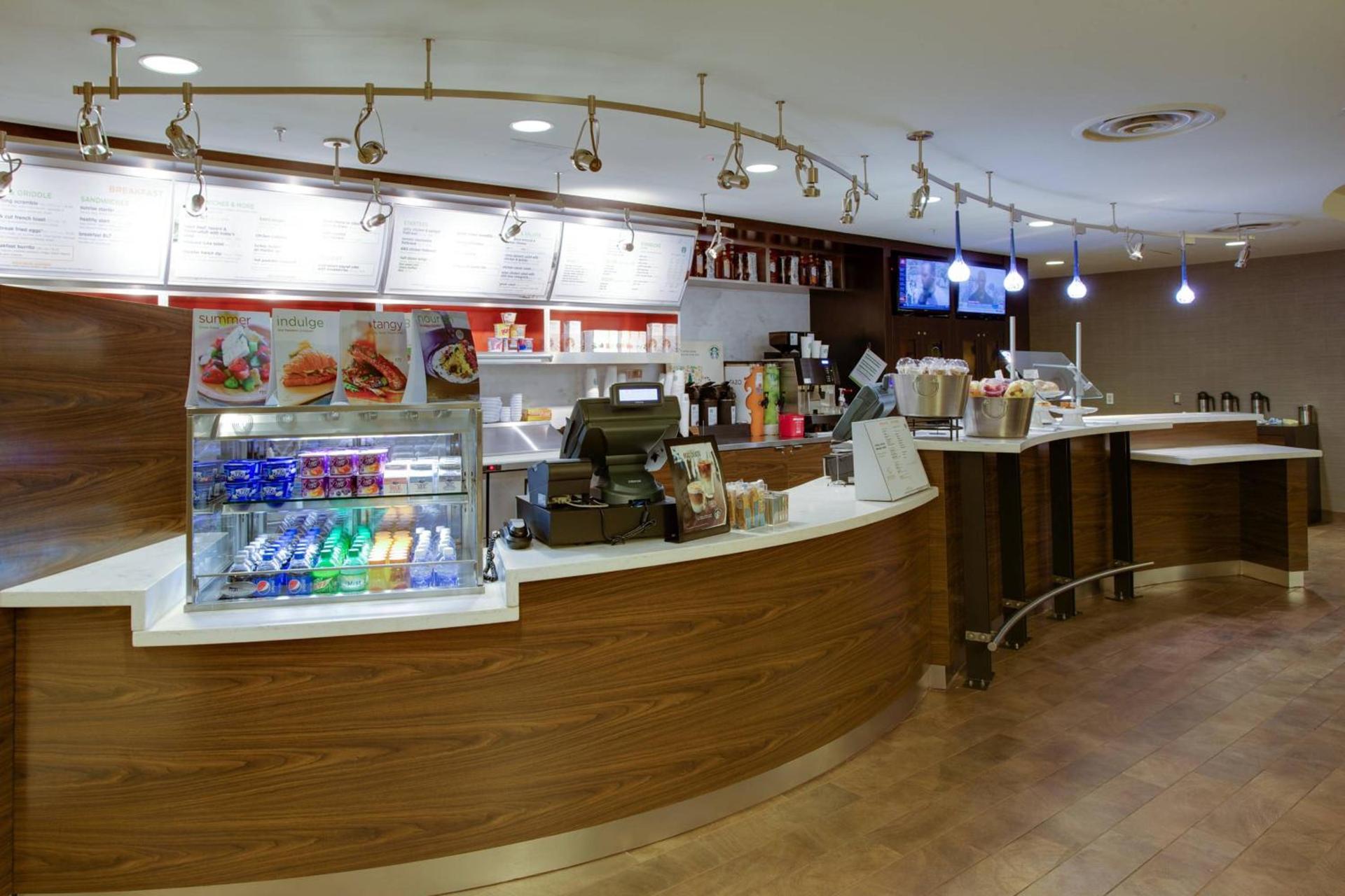 Courtyard Republic Airport Long Island/Farmingdale photo 21