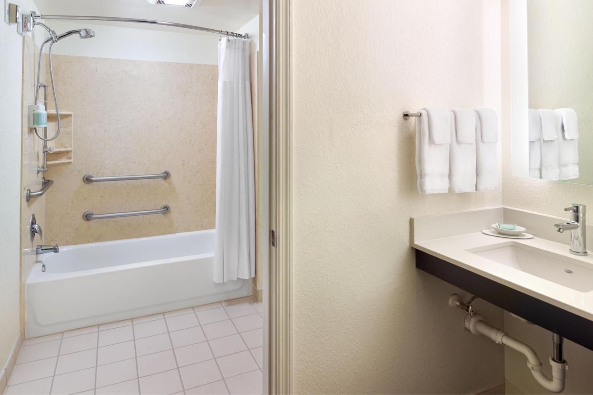 Residence Inn by Marriott Orlando at SeaWorld photo 23