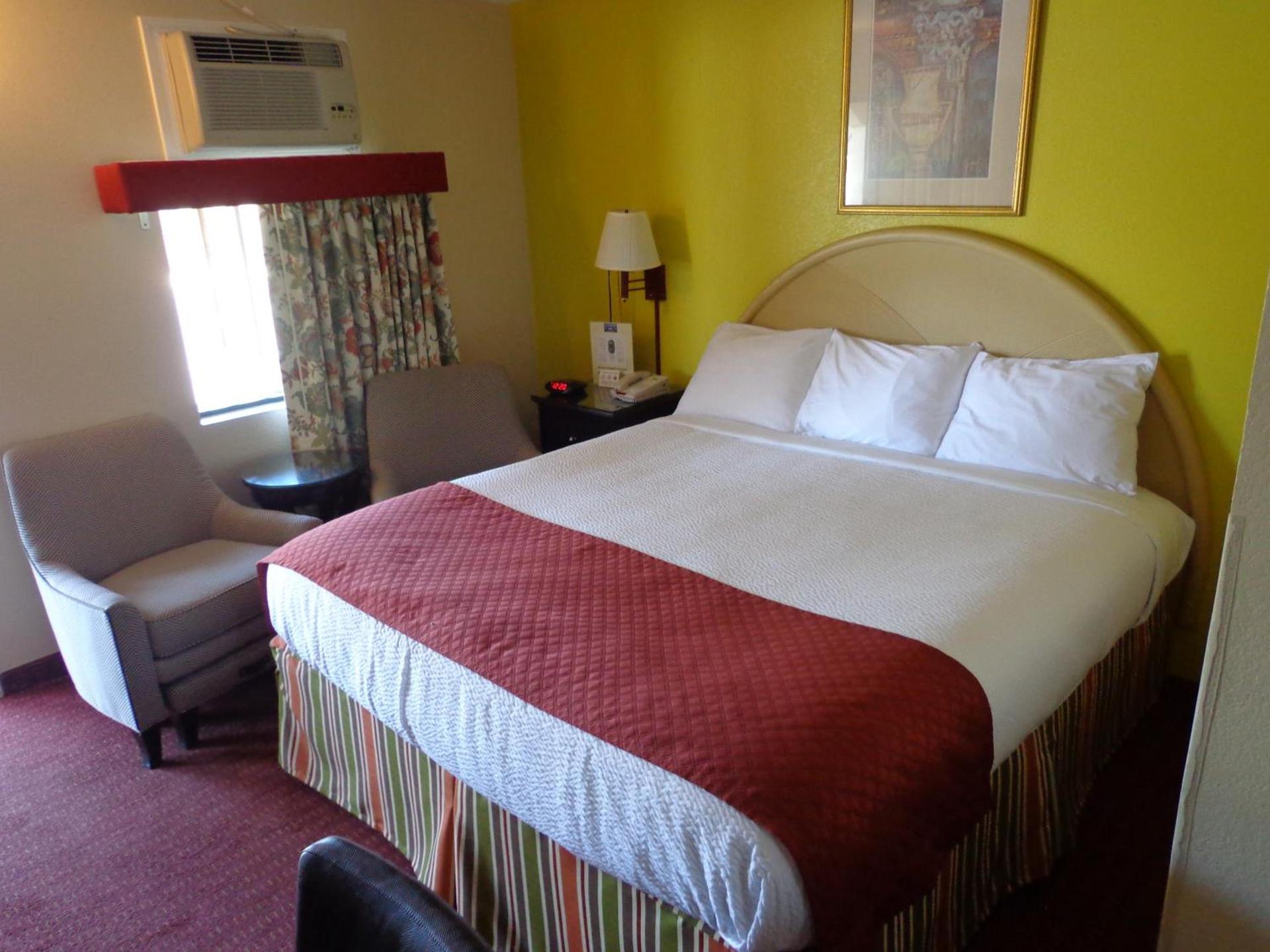 Economy Inn Express Warren photo 8
