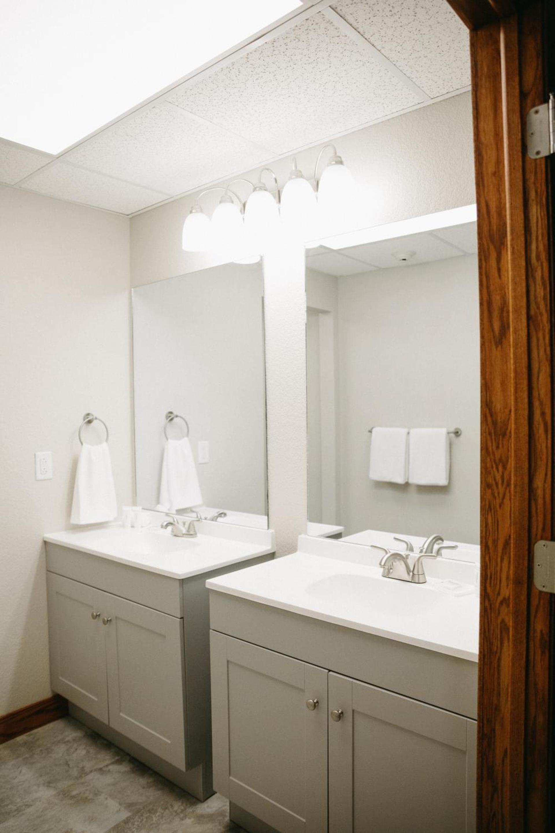 Bricktown Inn photo 13