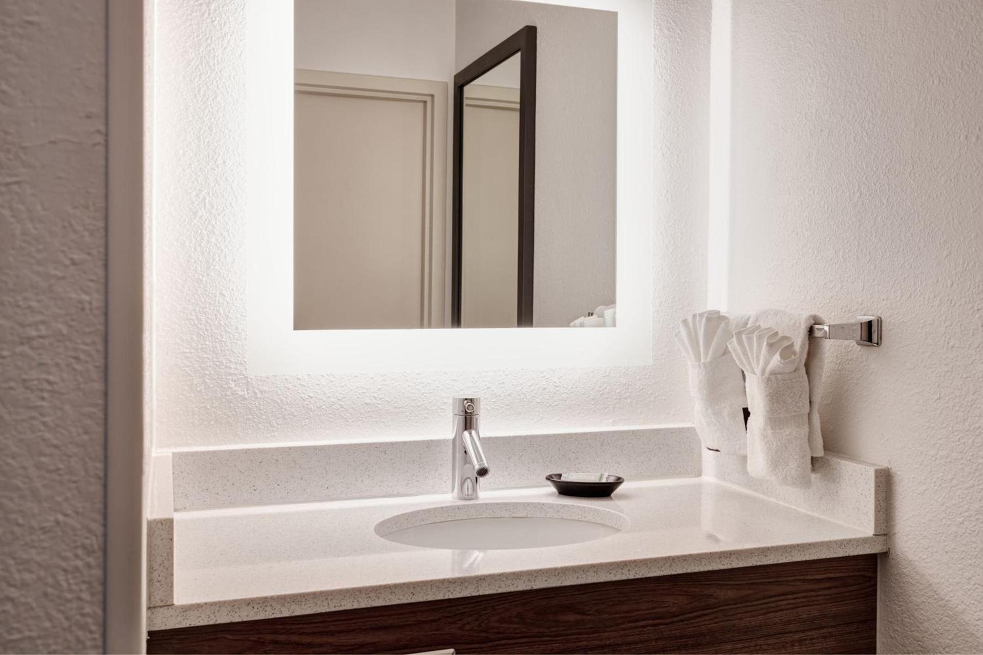 SpringHill Suites Phoenix Downtown photo 5