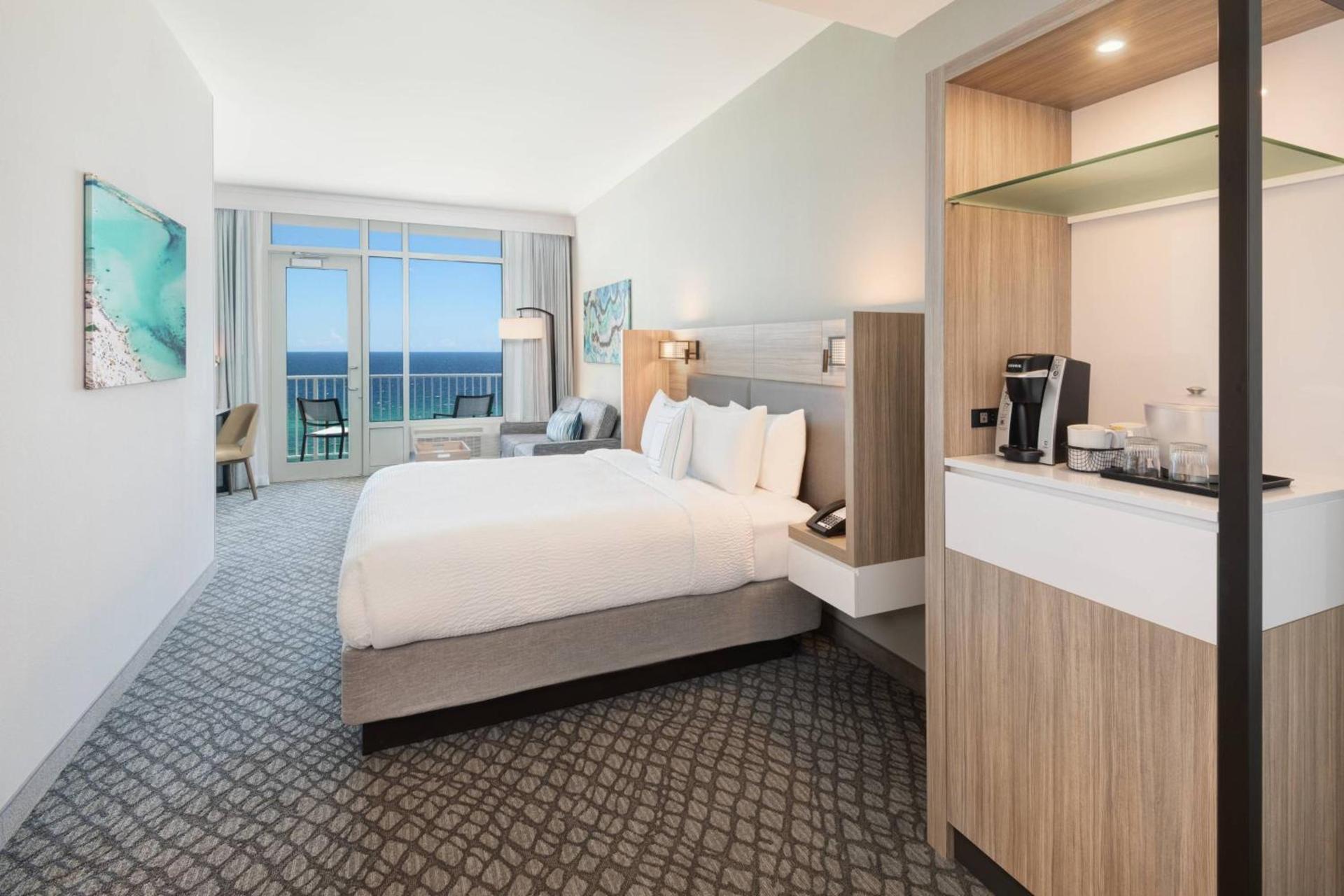 SpringHill Suites by Marriott Panama City Beach Beachfront photo 8