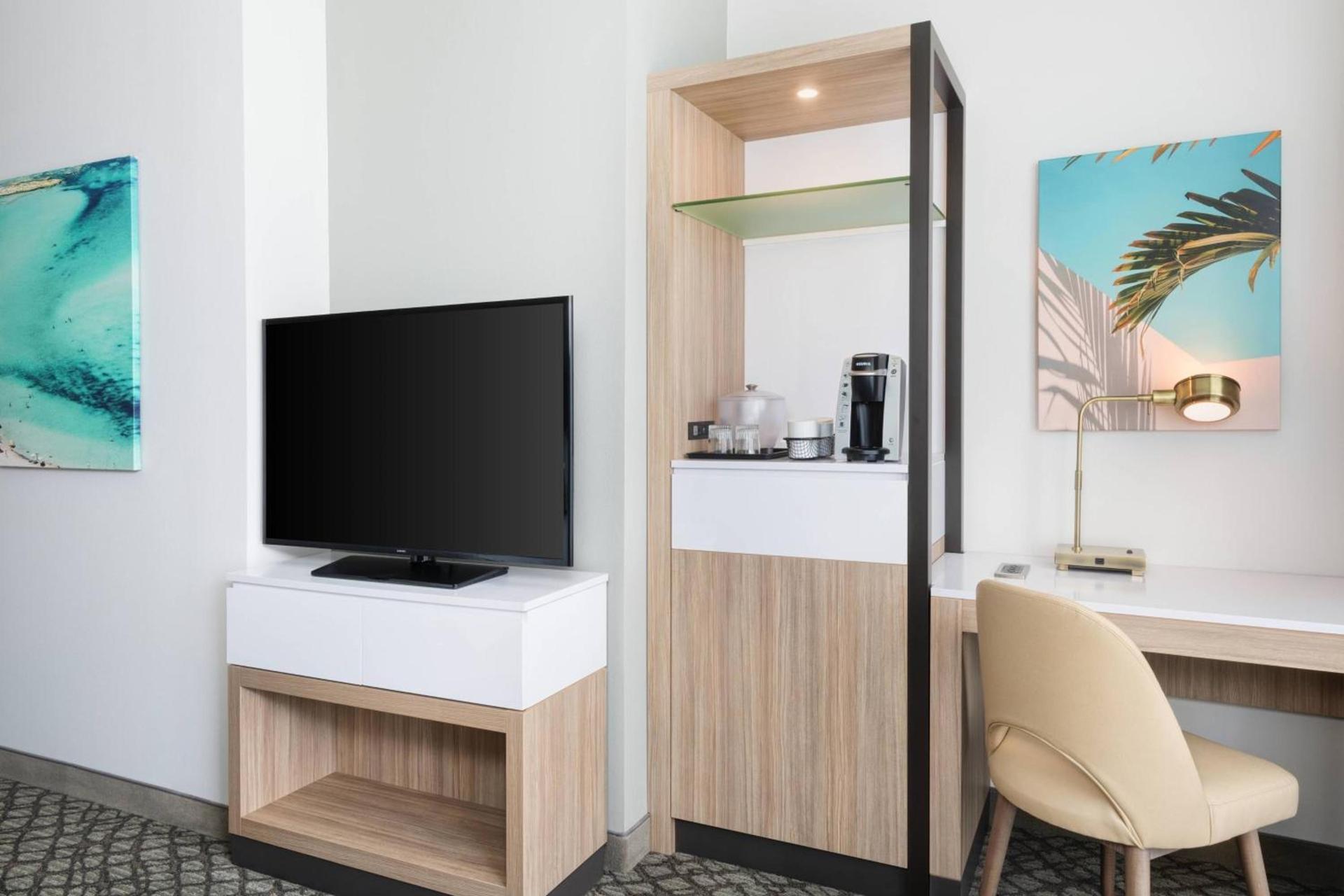SpringHill Suites by Marriott Panama City Beach Beachfront photo 19