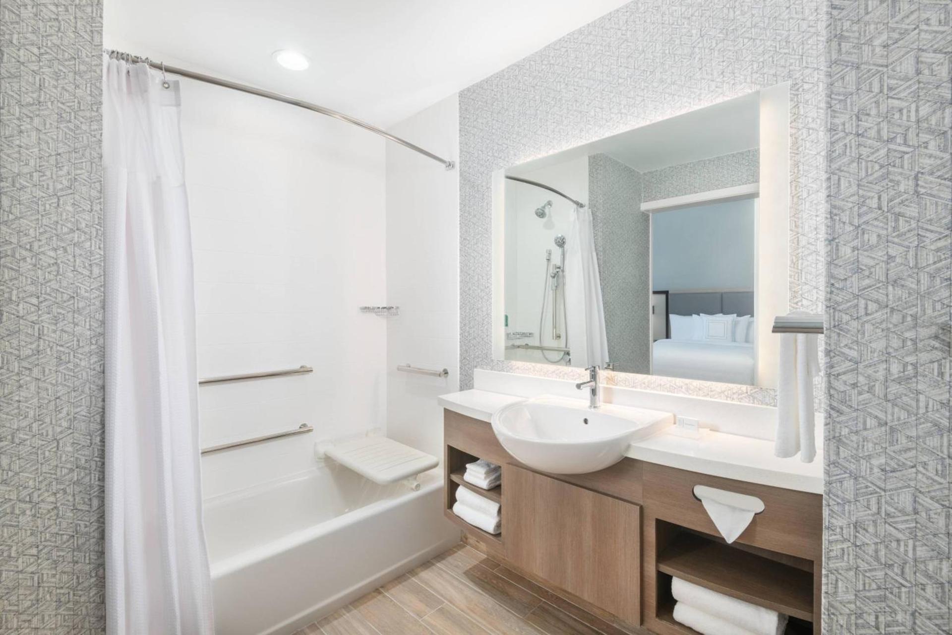 SpringHill Suites by Marriott Panama City Beach Beachfront photo 24