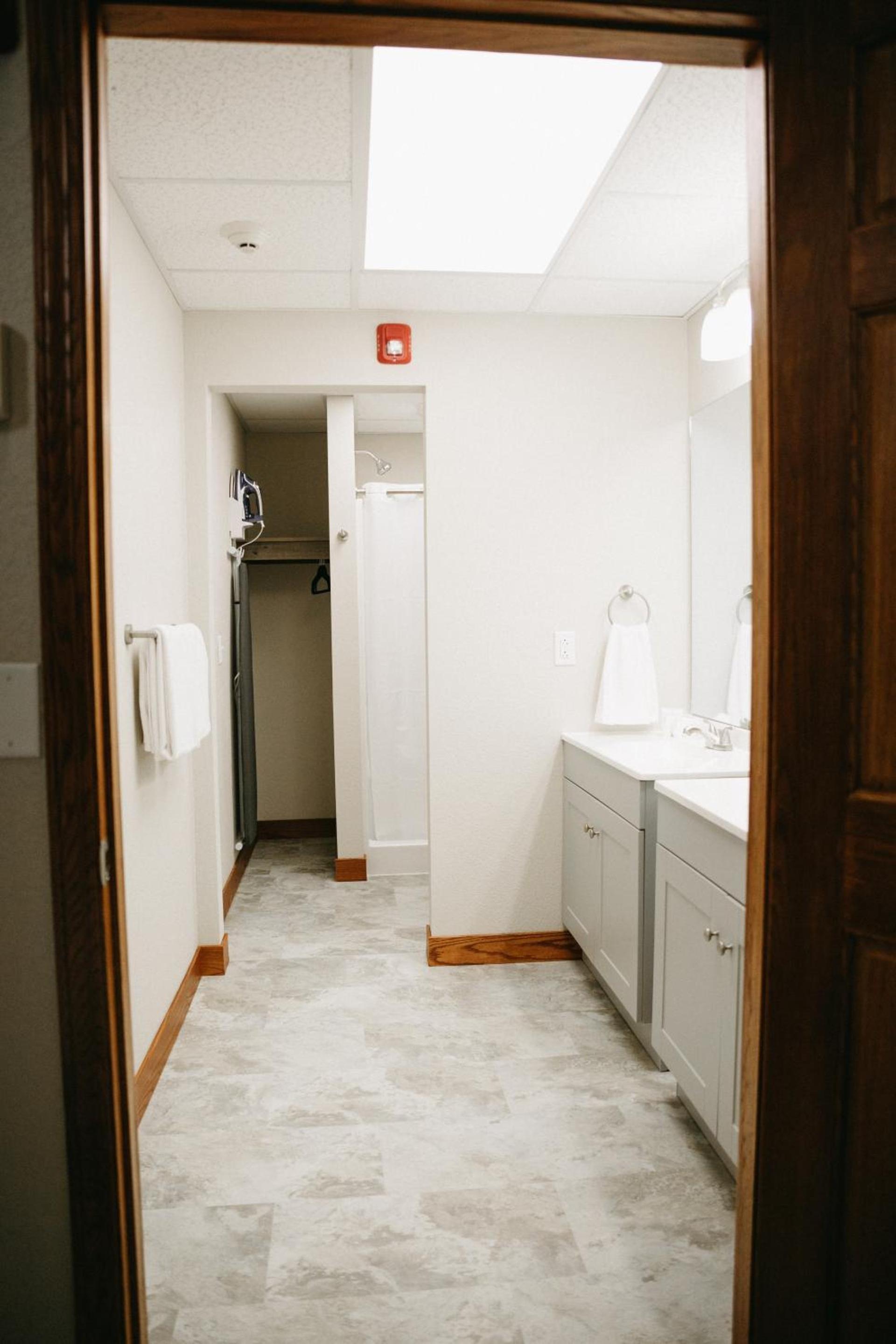 Bricktown Inn photo 12