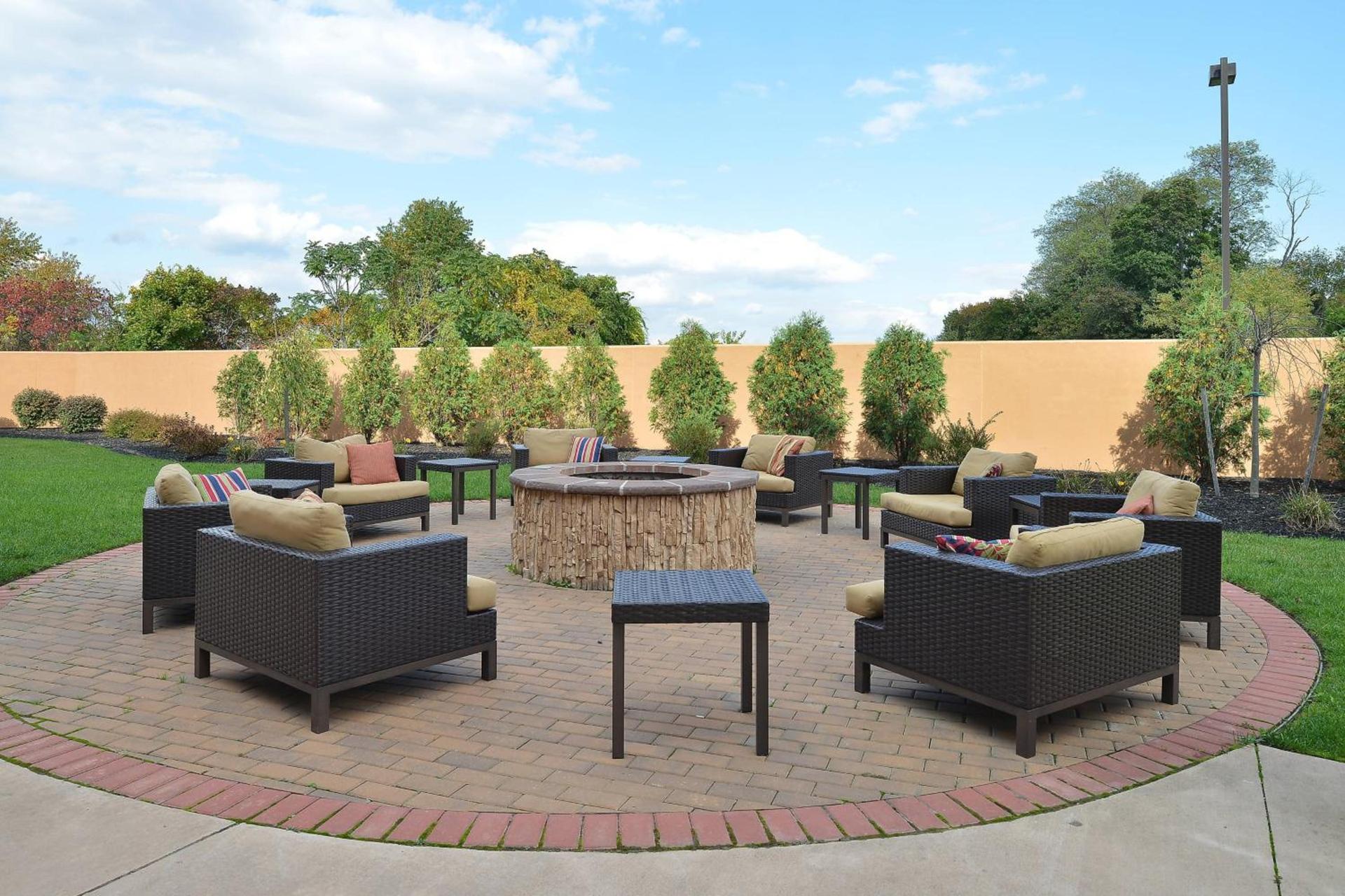 Courtyard Mt. Holly Westampton photo 15