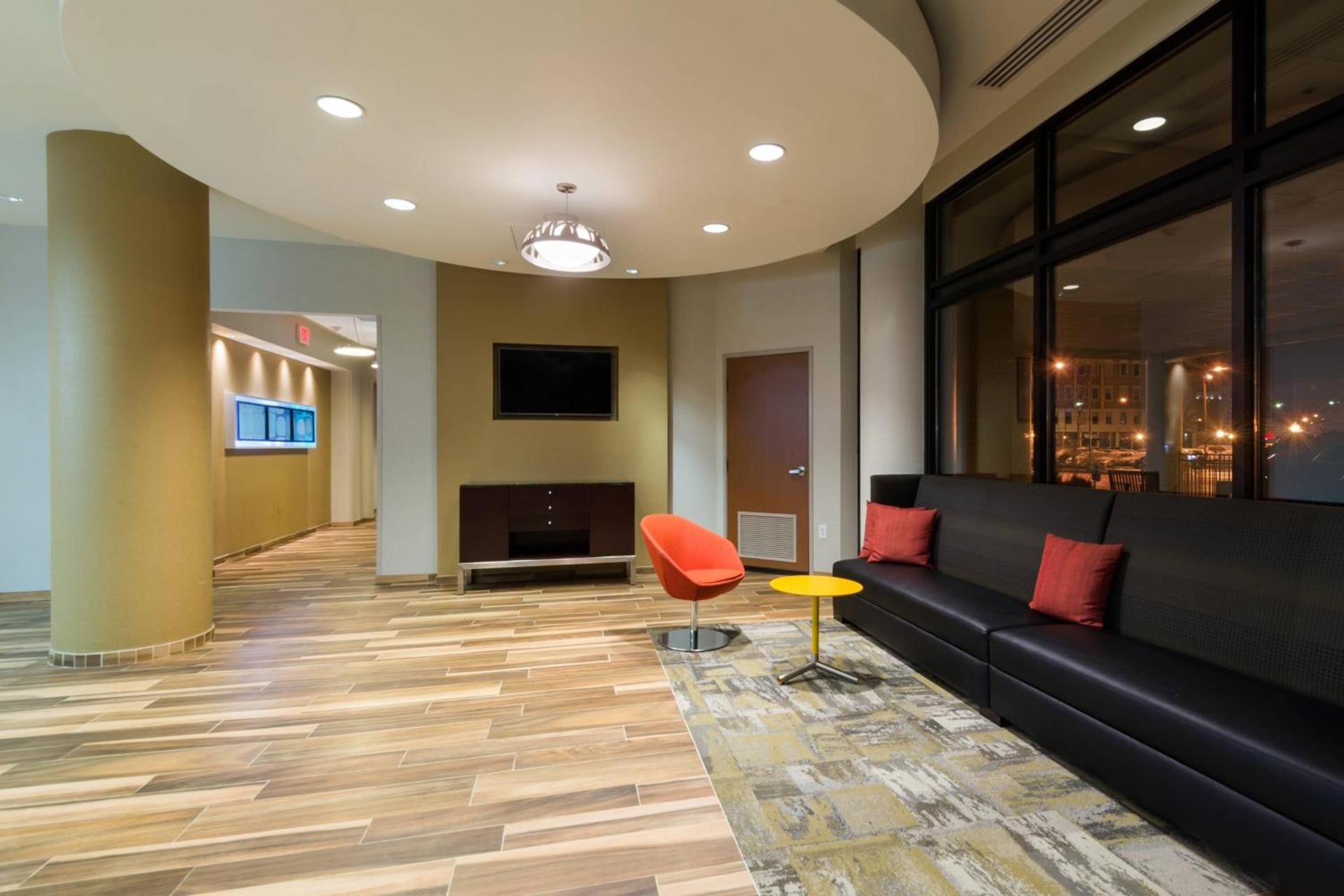 SpringHill Suites Louisville Downtown photo 7