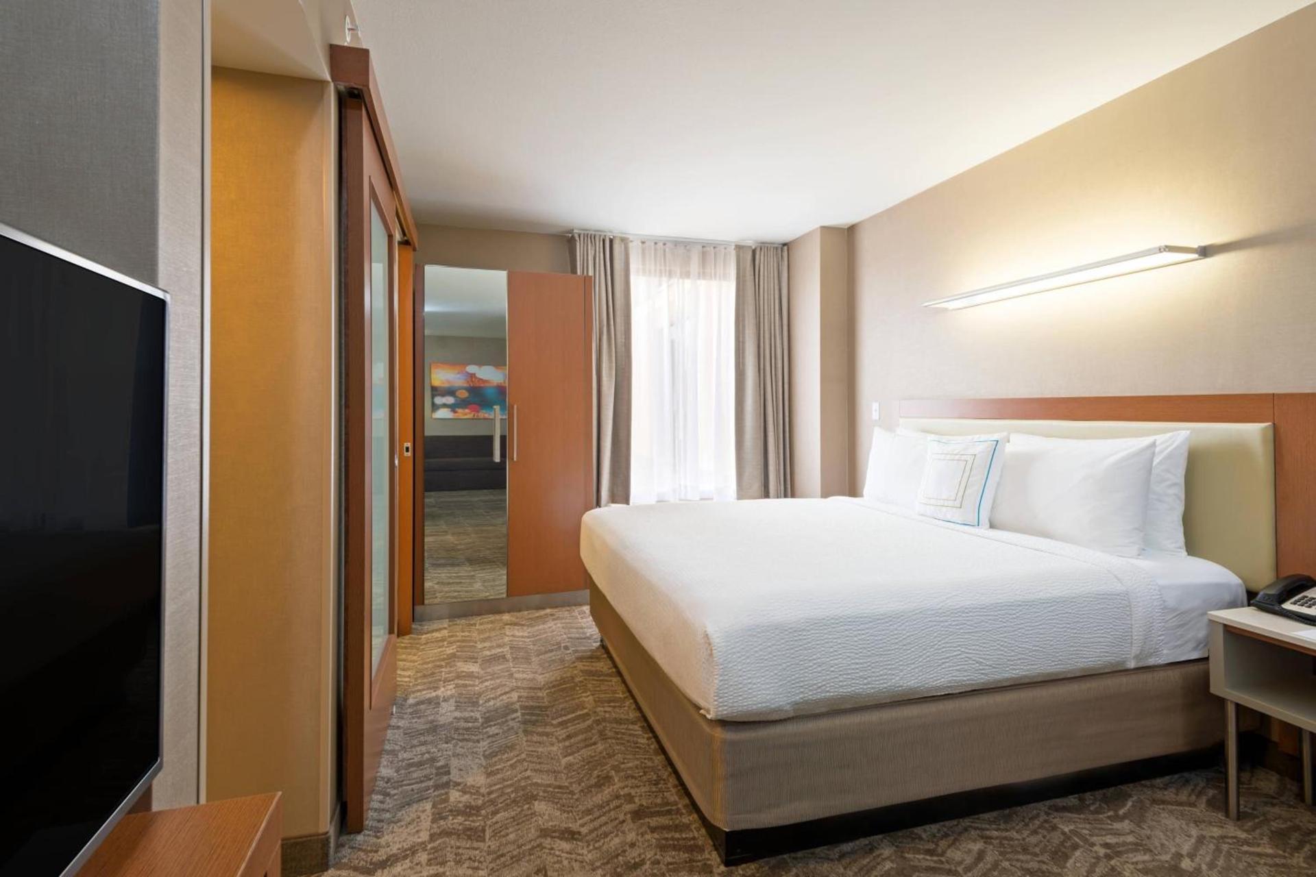 SpringHill Suites Louisville Downtown photo 9