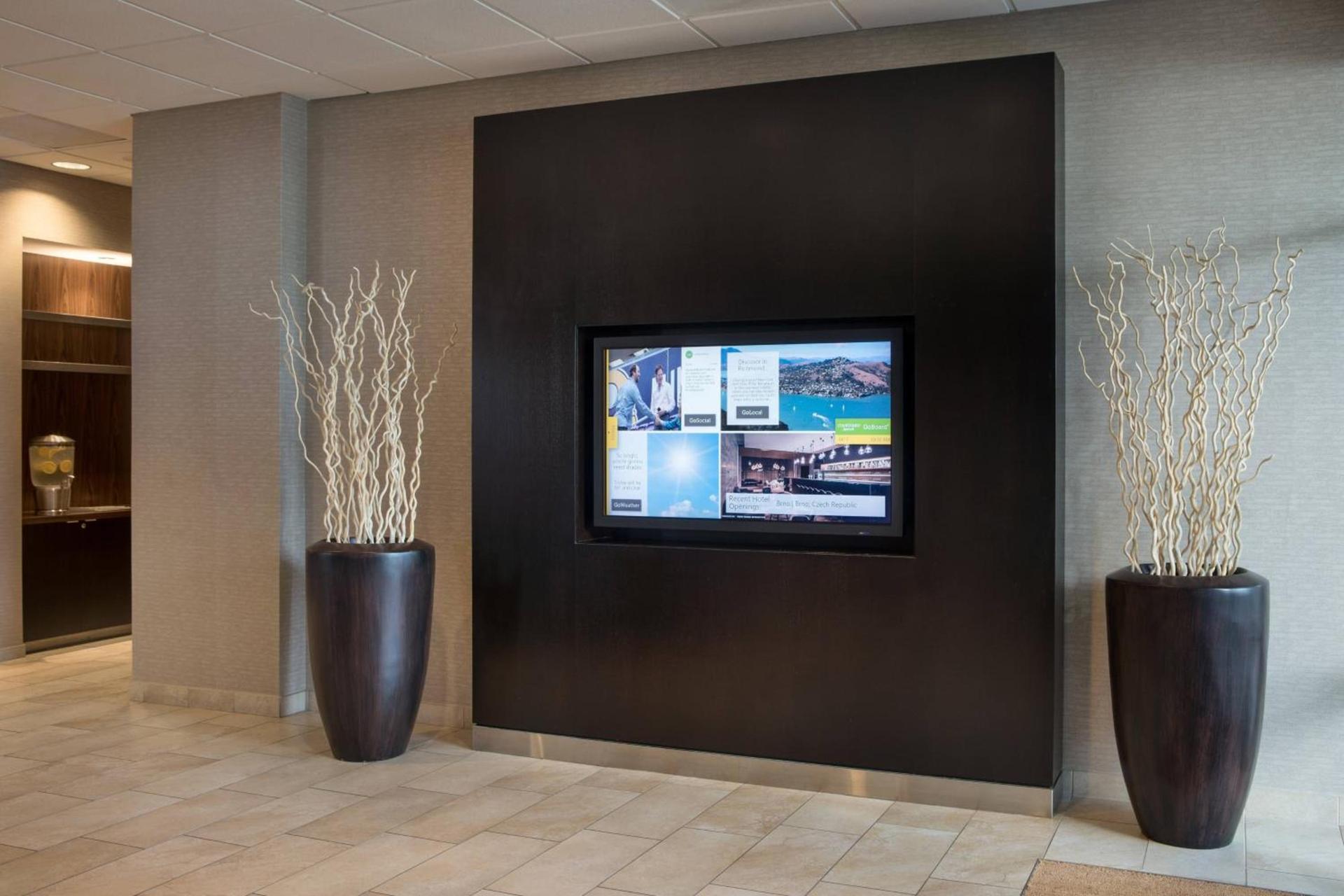 Courtyard by Marriott Richmond Berkeley photo 16