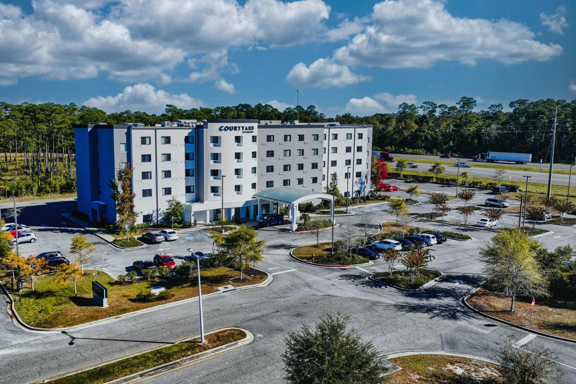 Courtyard Biloxi North/D'Iberville photo 5