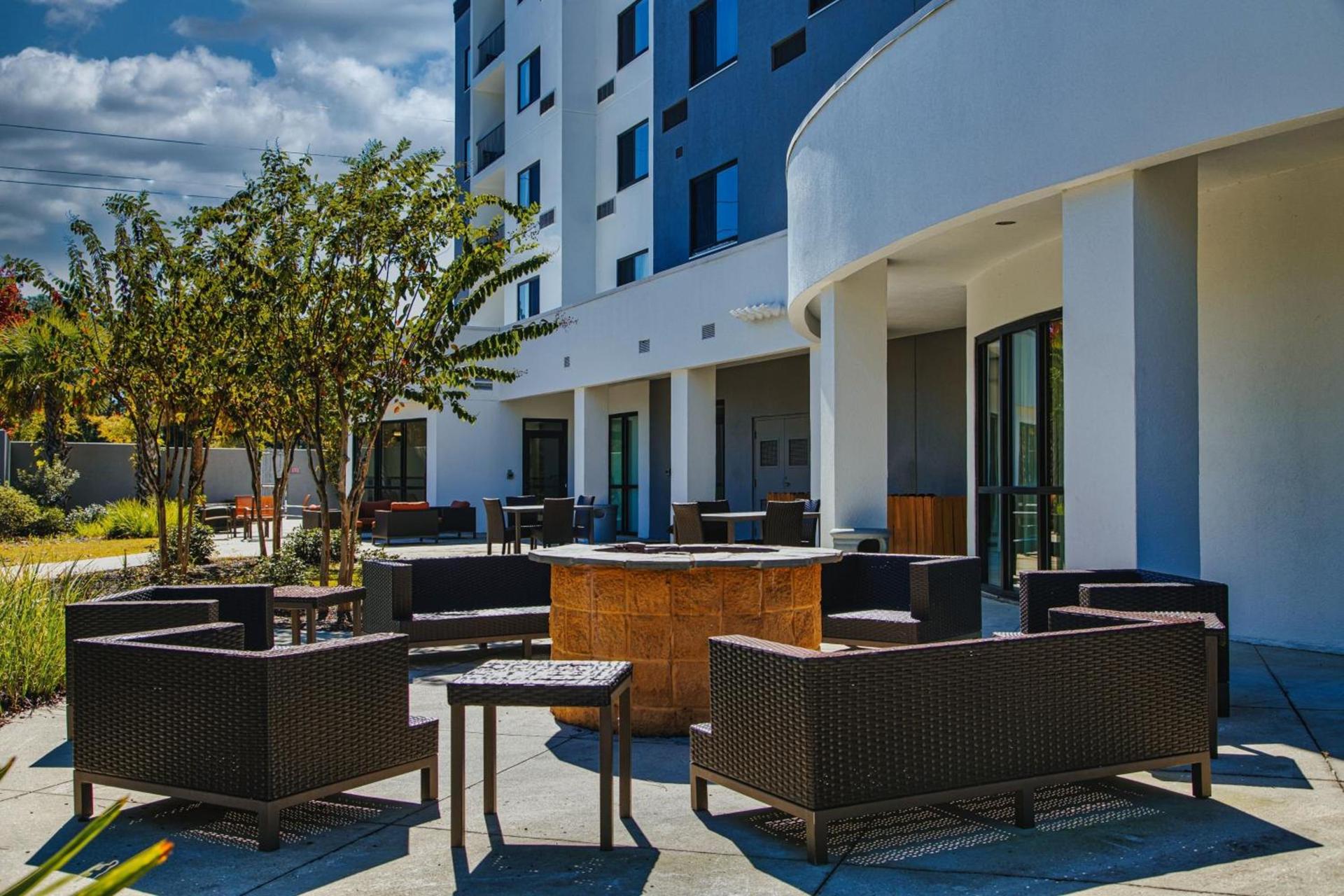 Courtyard Biloxi North/D'Iberville photo 51