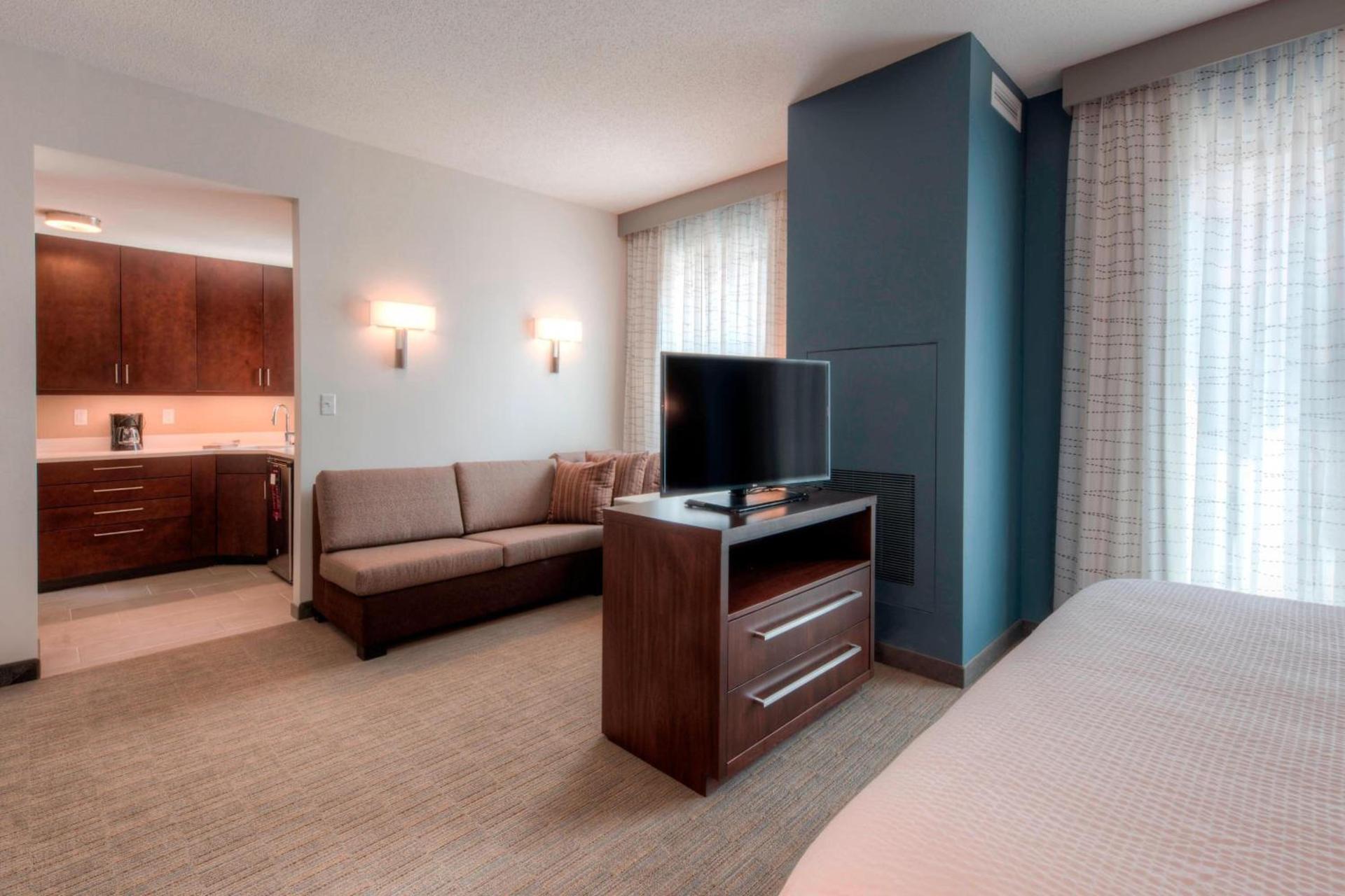 Residence Inn by Marriott Raleigh Downtown photo 25