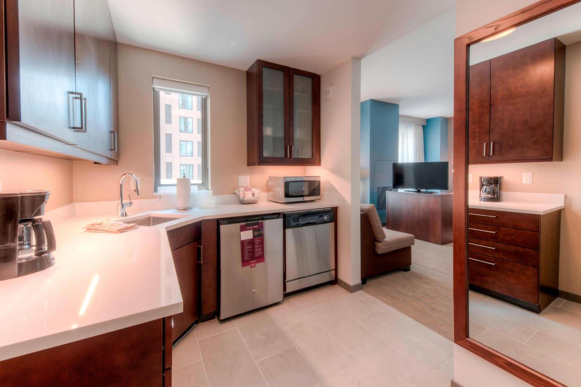 Residence Inn by Marriott Raleigh Downtown photo 27