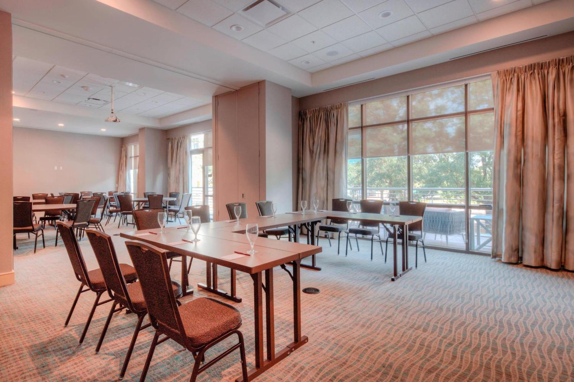 Residence Inn by Marriott Raleigh Downtown photo 73