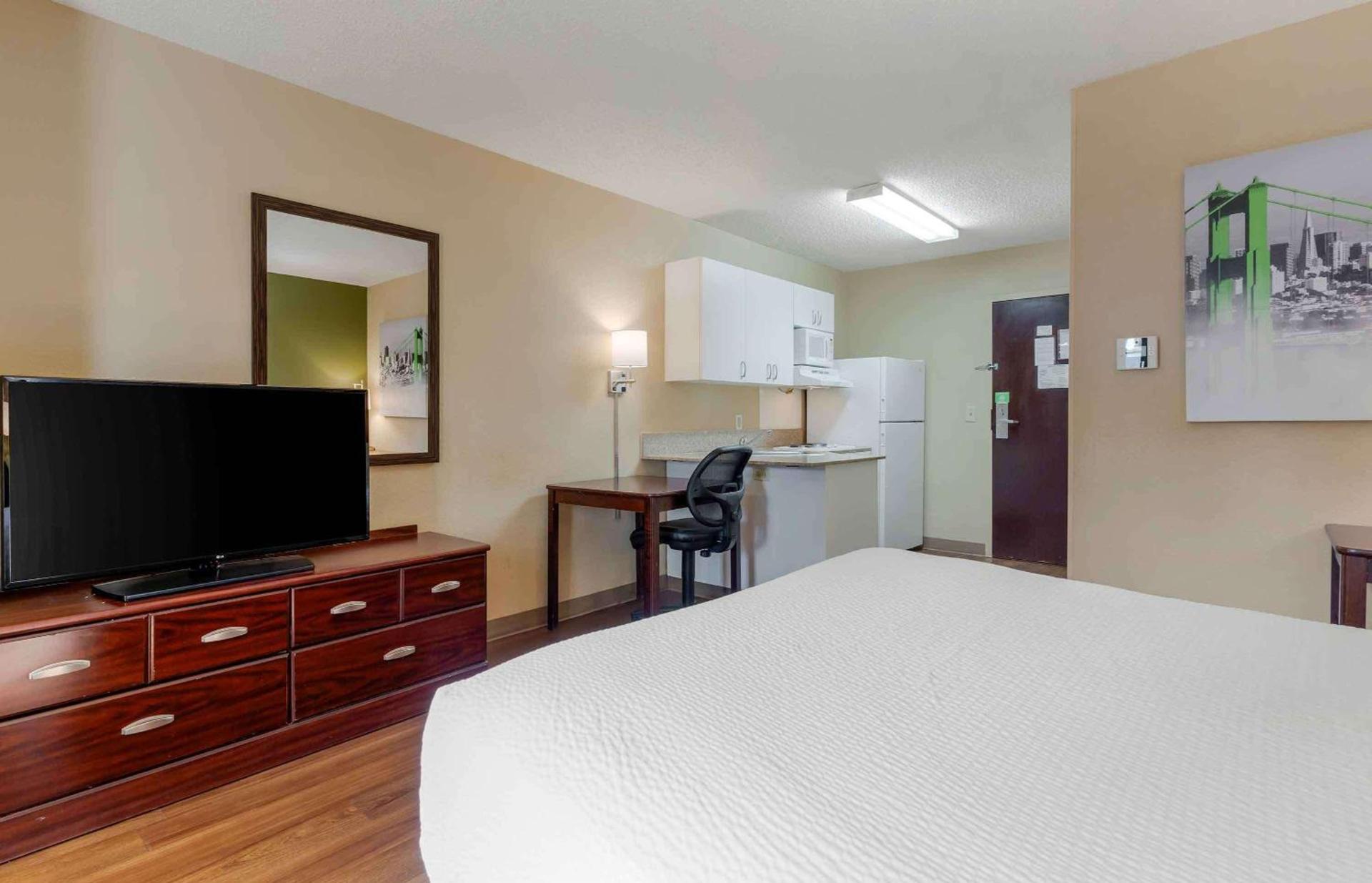 Extended Stay America Suites - Pleasant Hill - Buskirk Ave photo 11