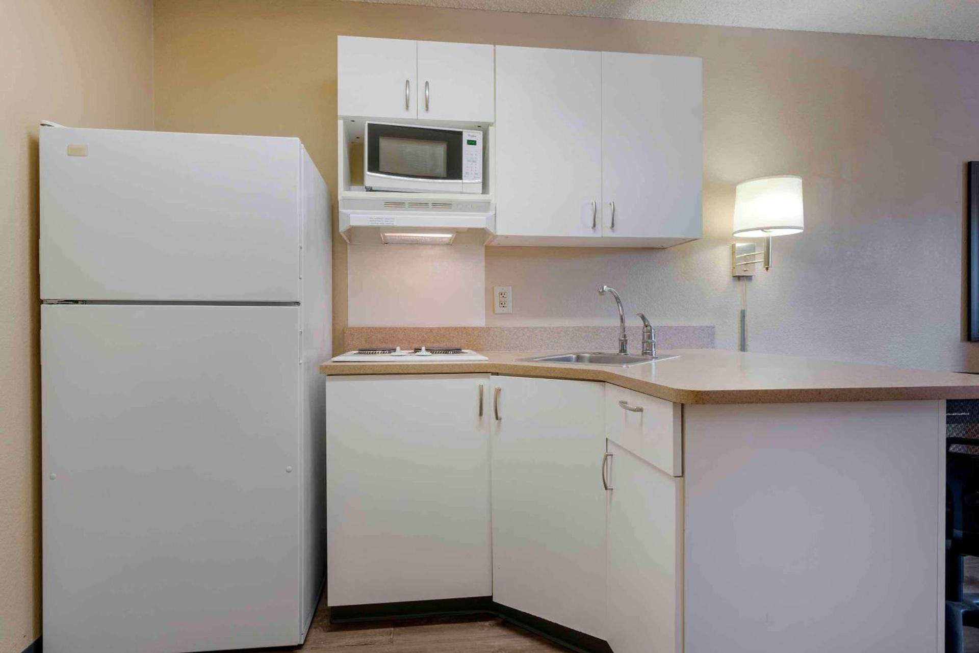 Extended Stay America Suites - Santa Rosa - South photo 14