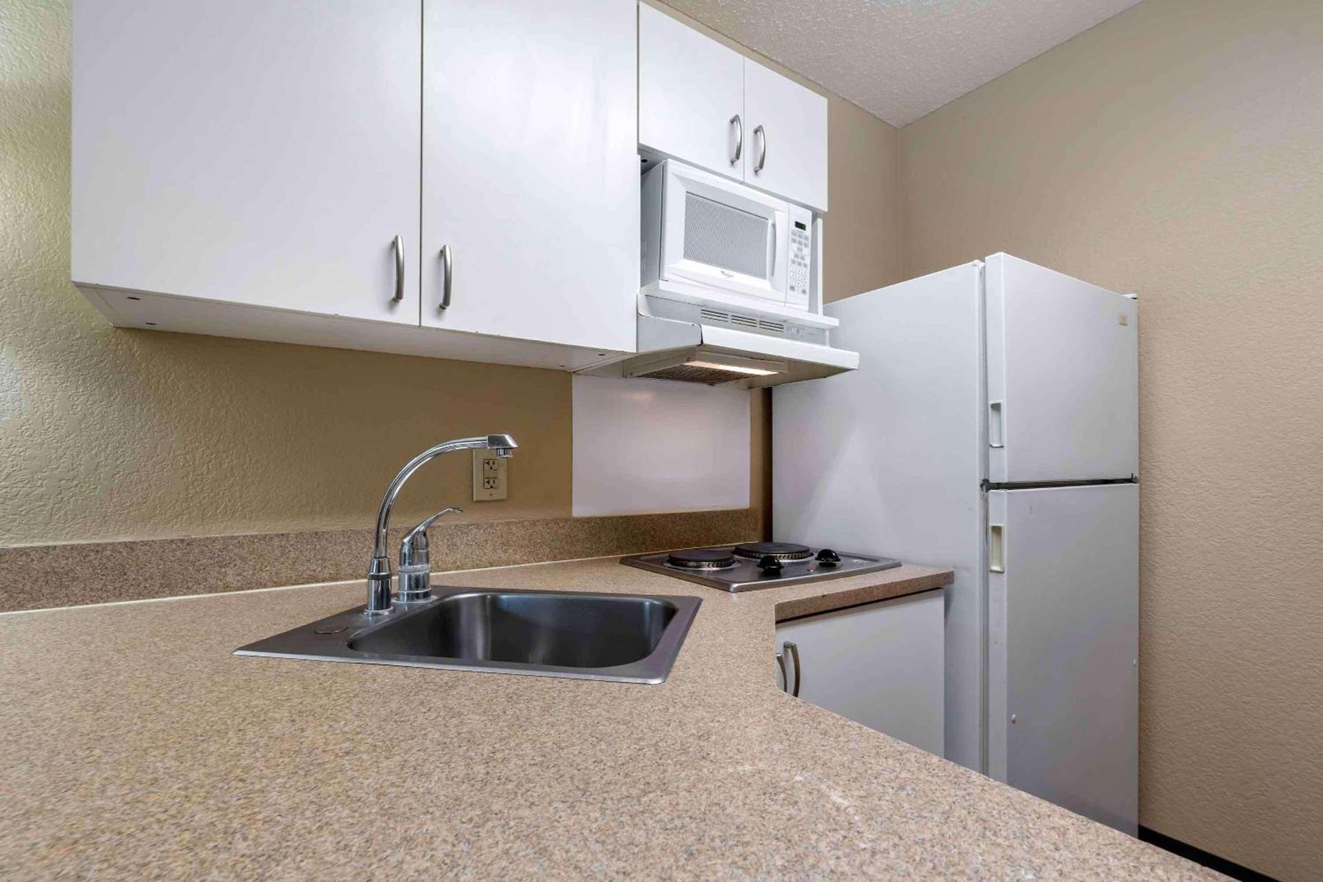 Extended Stay America Suites - Santa Rosa - South photo 26