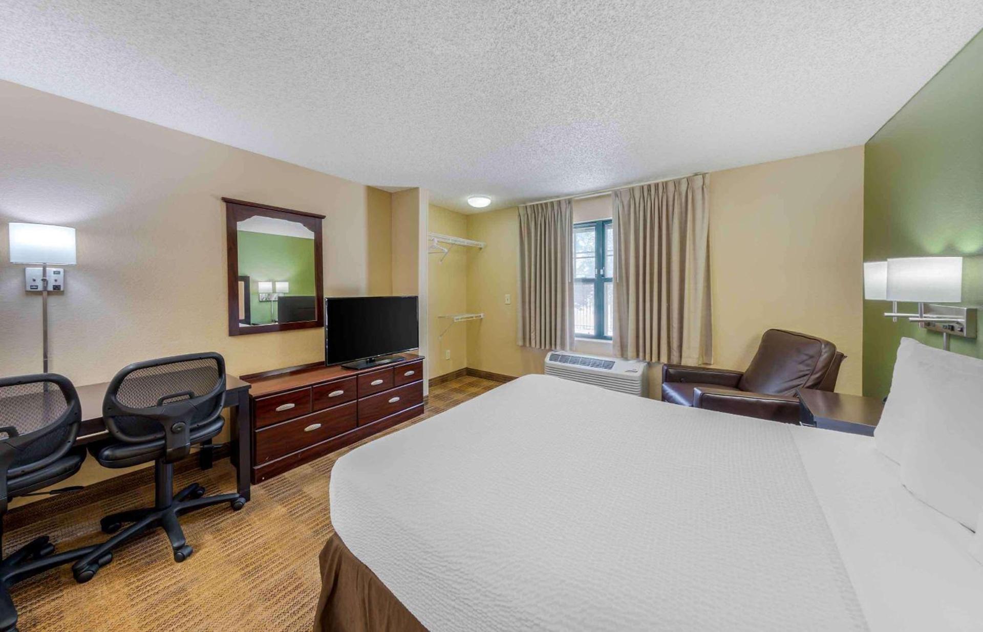 Extended Stay America Suites - Los Angeles - Arcadia photo 11