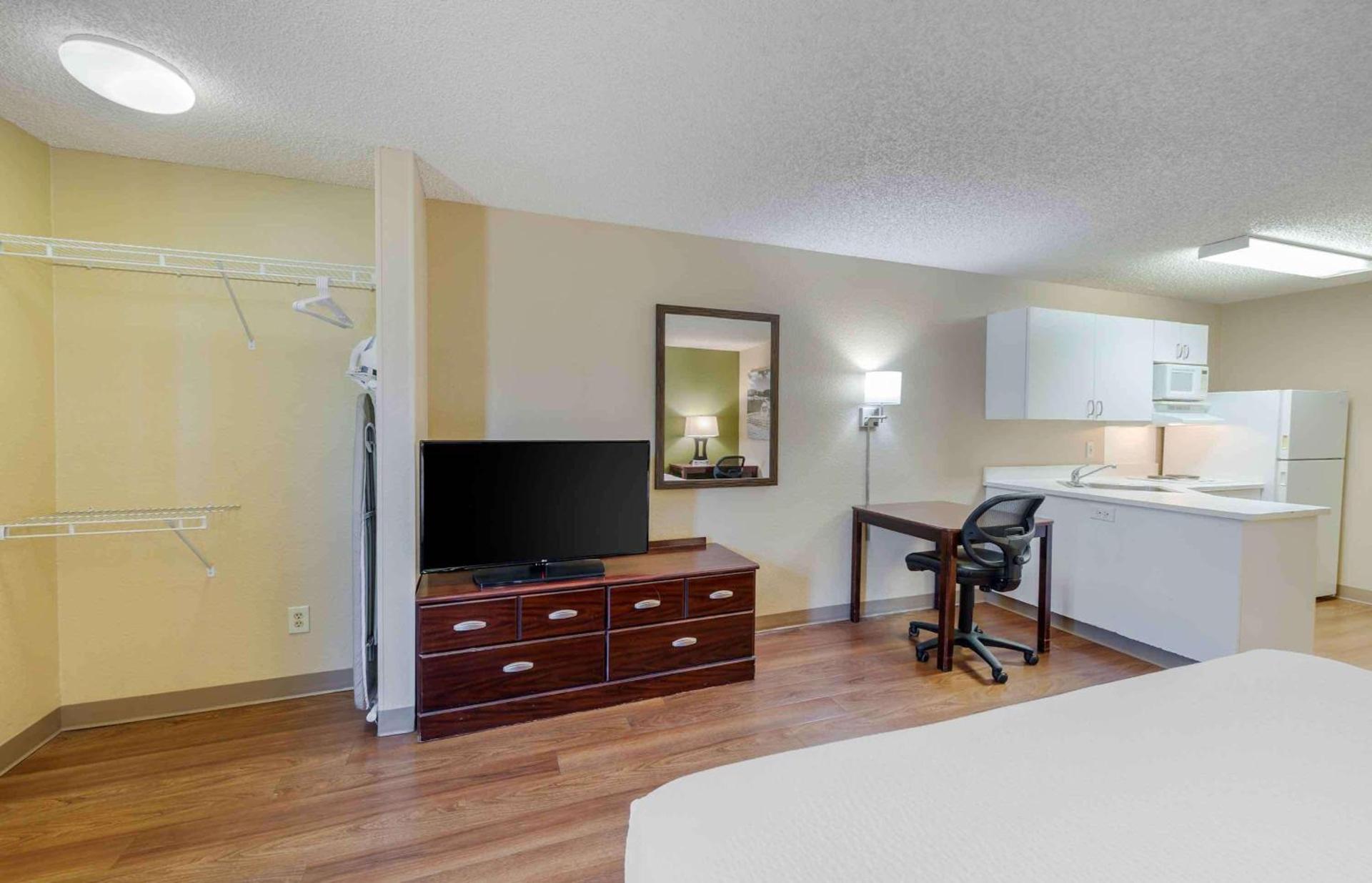 Extended Stay America Suites - Los Angeles - Arcadia photo 21