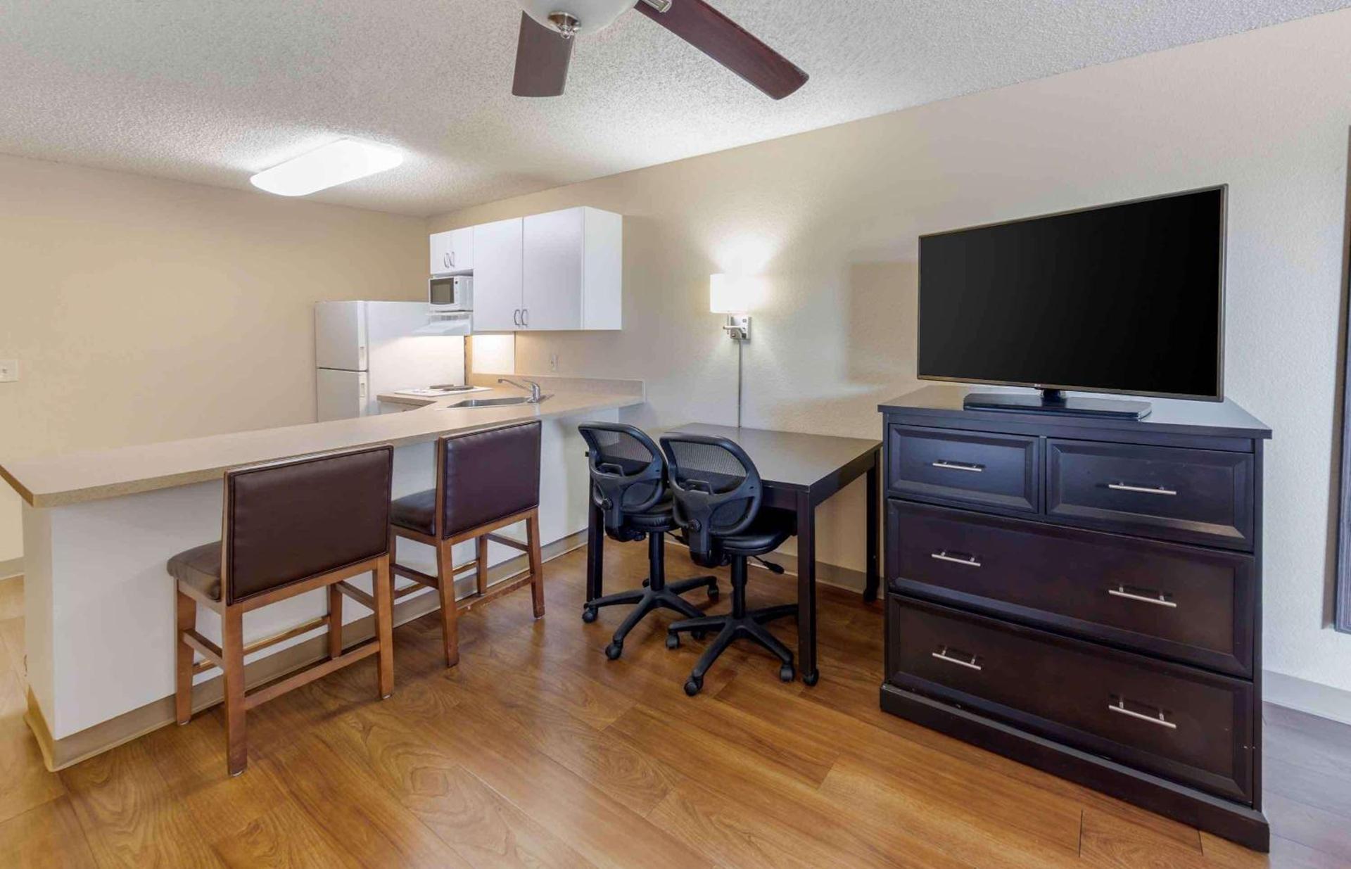 Extended Stay America Suites - Los Angeles - Arcadia photo 31
