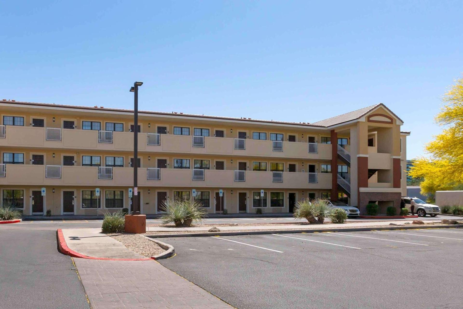 Extended Stay America Select Suites - Phoenix - Scottsdale - North photo 1
