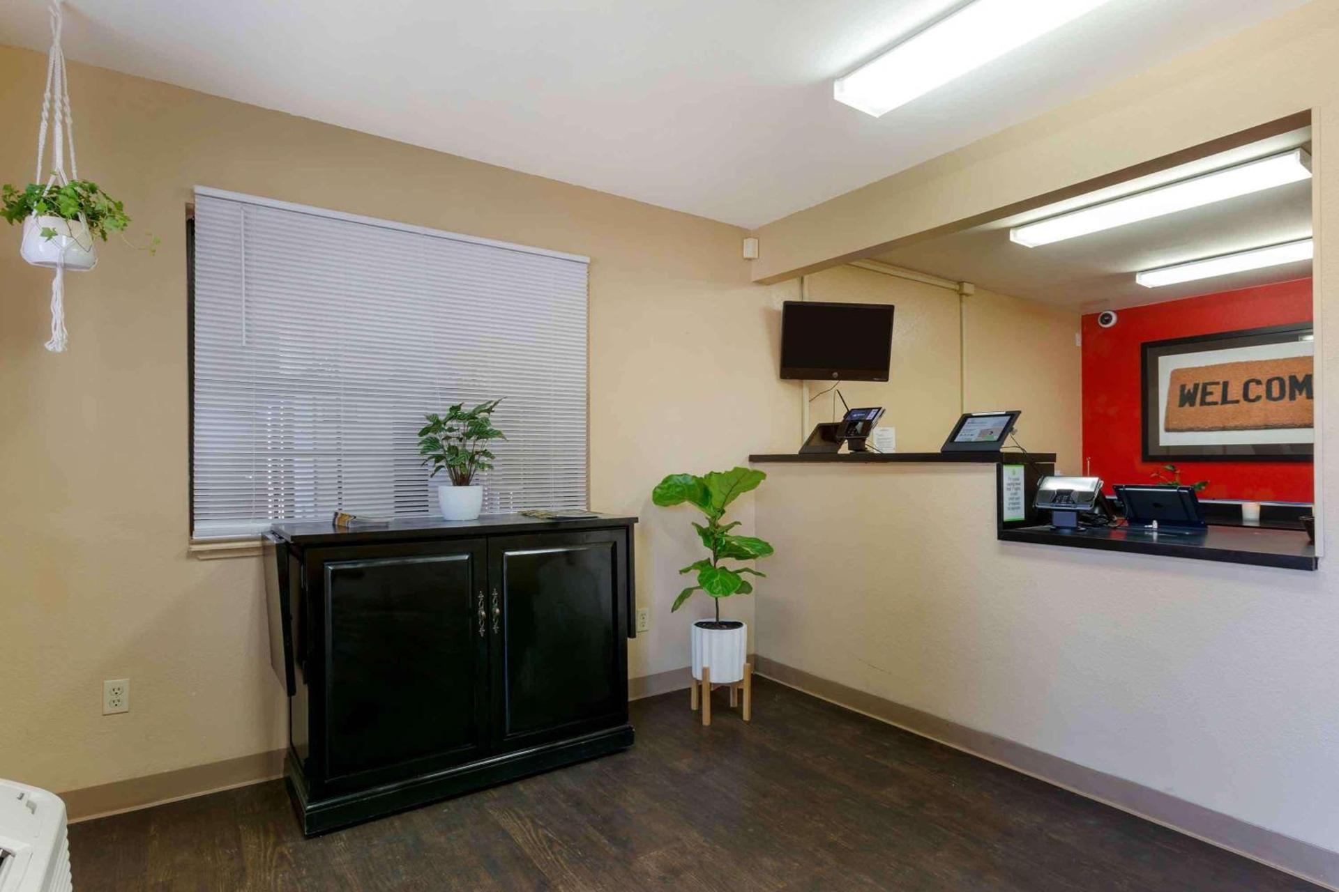 Extended Stay America Select Suites - Phoenix - Scottsdale - North photo 6