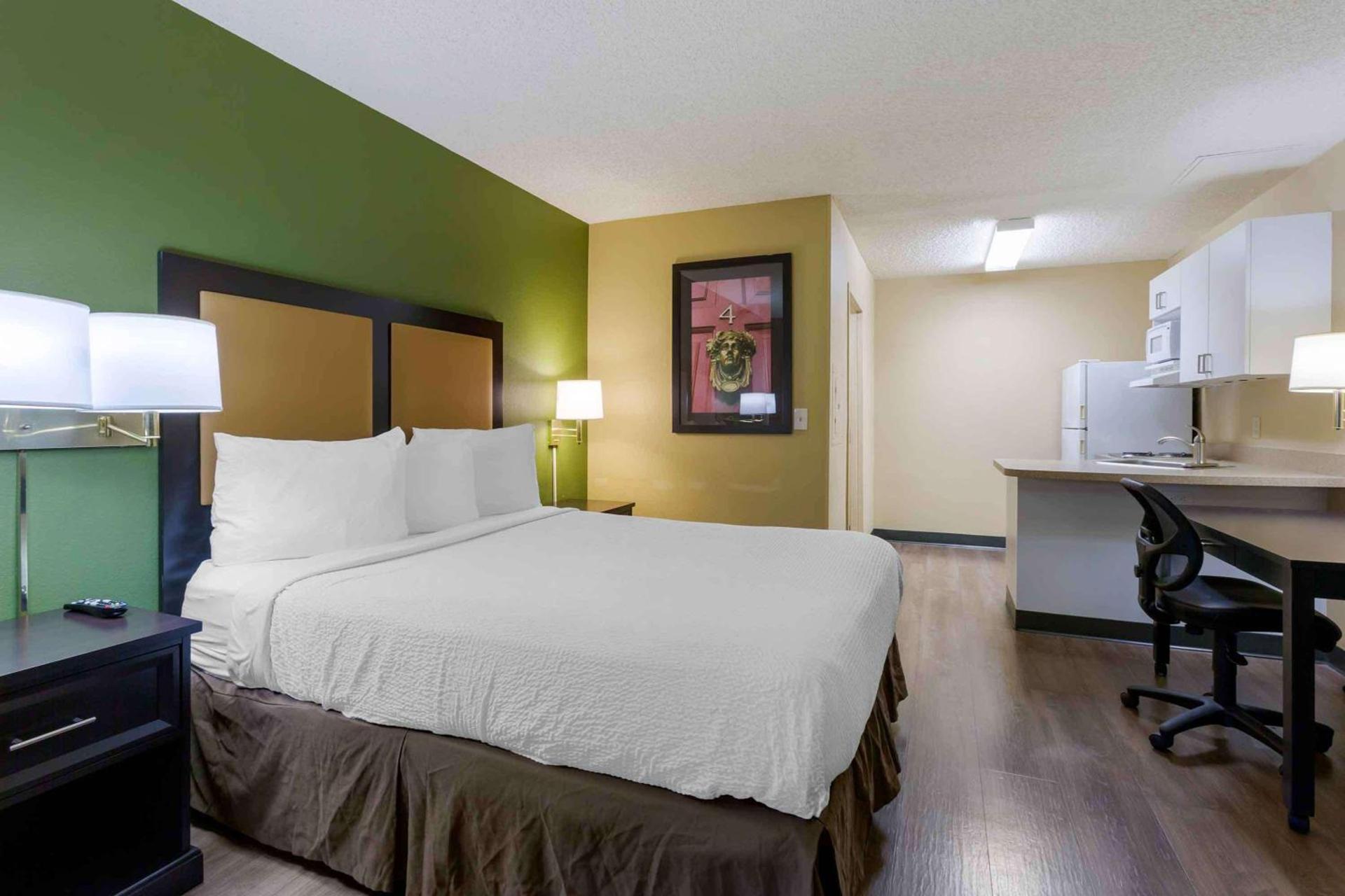 Extended Stay America Select Suites - Phoenix - Scottsdale - North photo 16