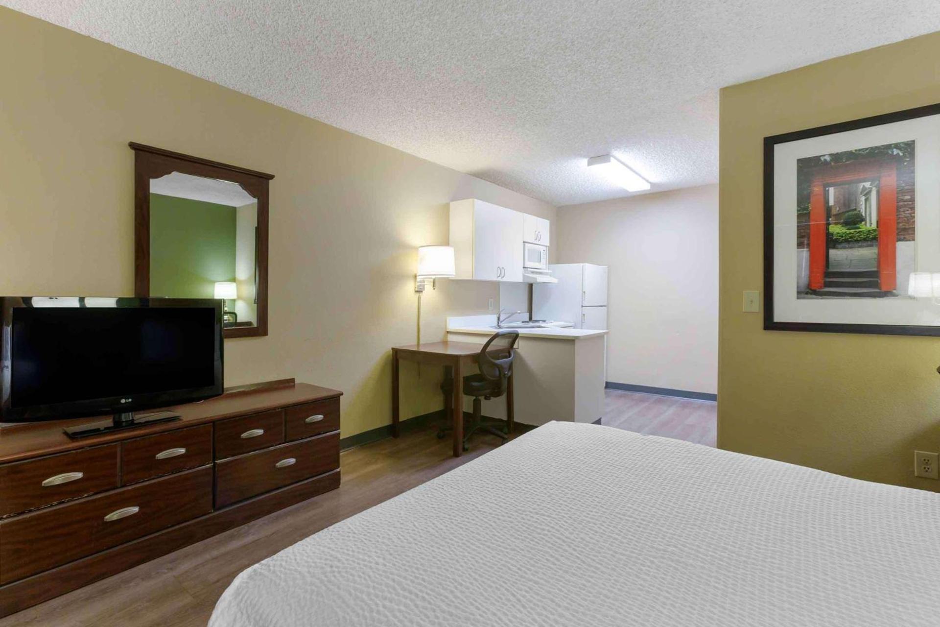 Extended Stay America Select Suites - Phoenix - Scottsdale - North photo 25
