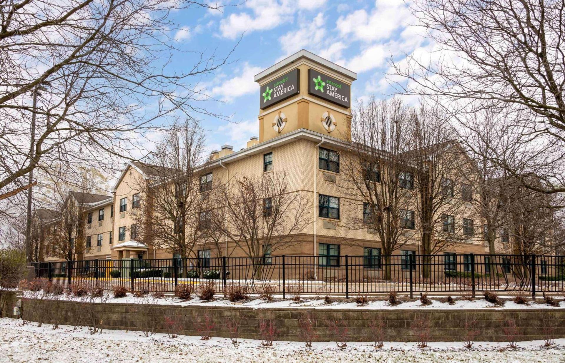 Extended Stay America Suites - Chicago - Schaumburg - I-90 photo 1