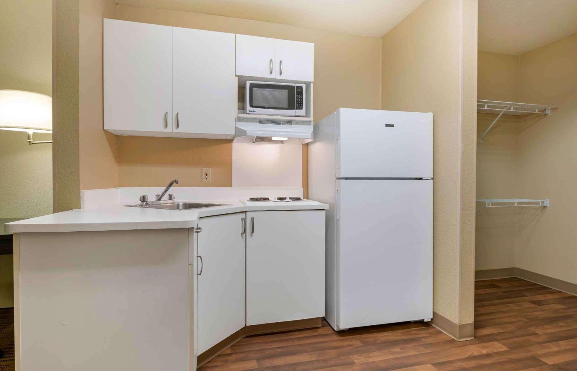 Extended Stay America Suites - Chicago - Schaumburg - I-90 photo 14