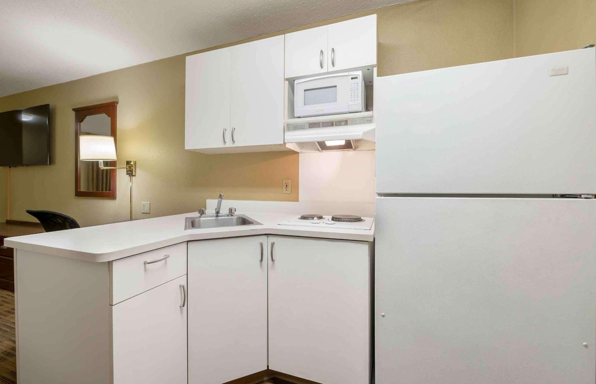 Extended Stay America Suites - Chicago - Schaumburg - I-90 photo 23