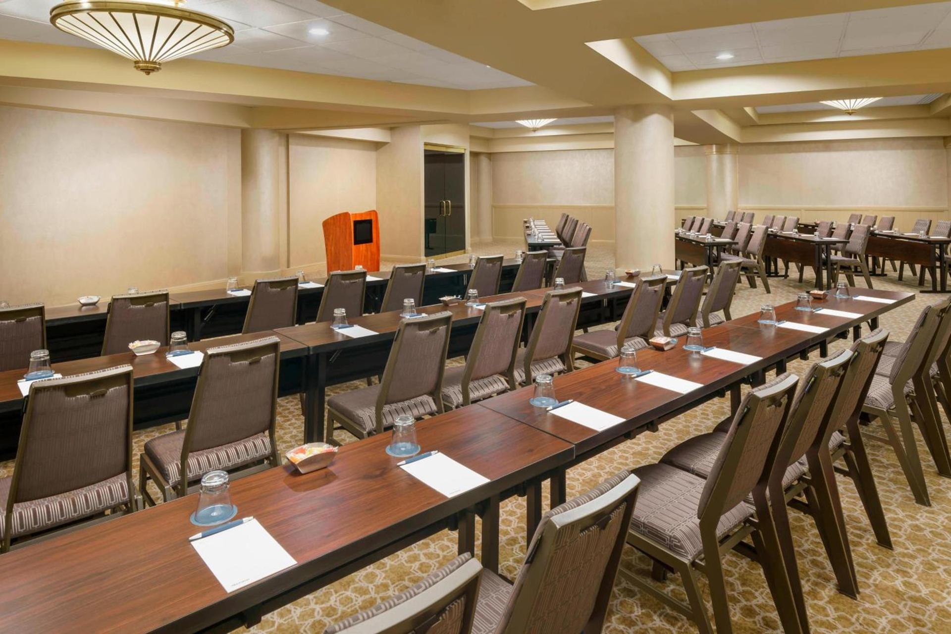 Sheraton Baltimore North photo 25
