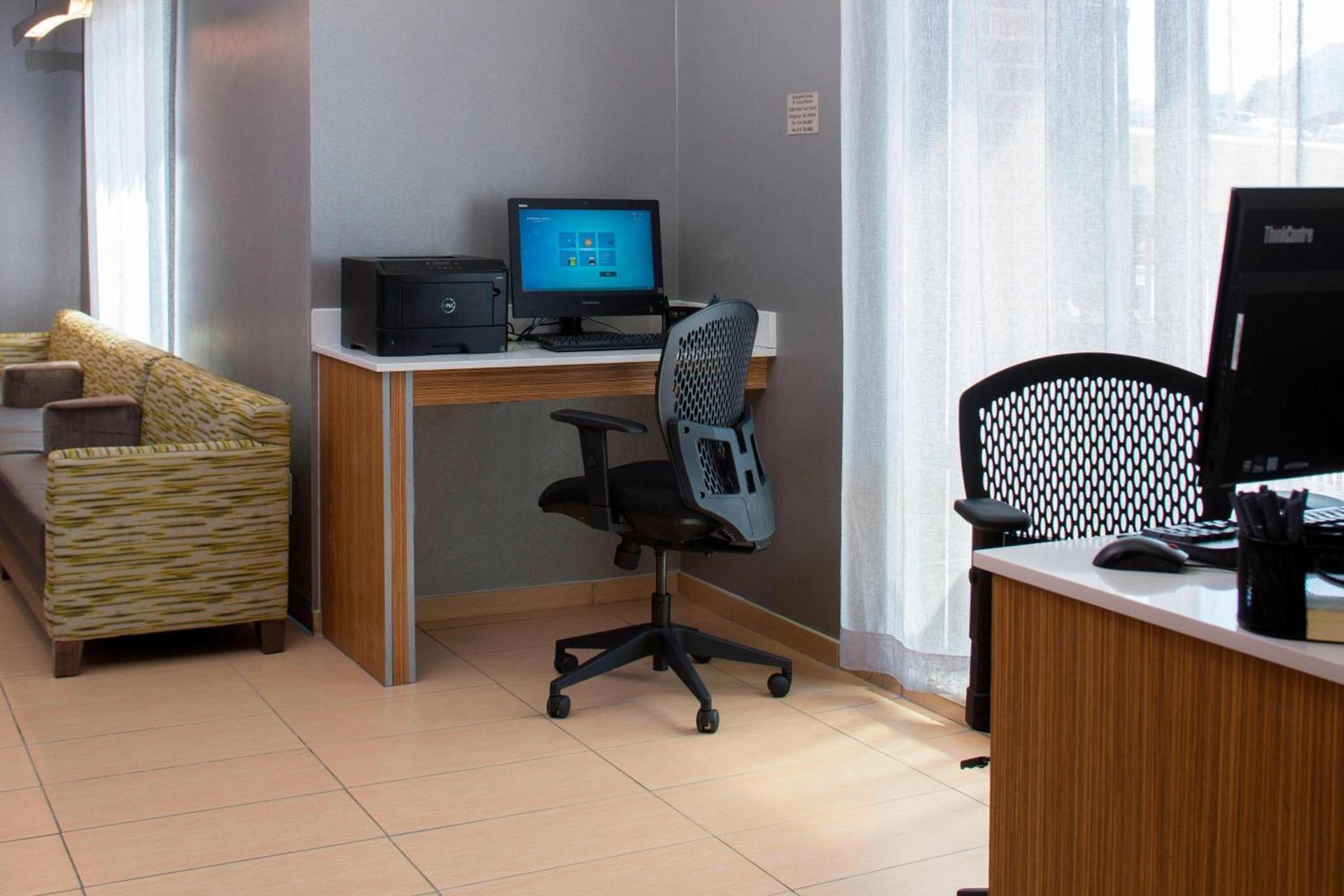 SpringHill Suites St. Louis Airport/Earth City photo 10