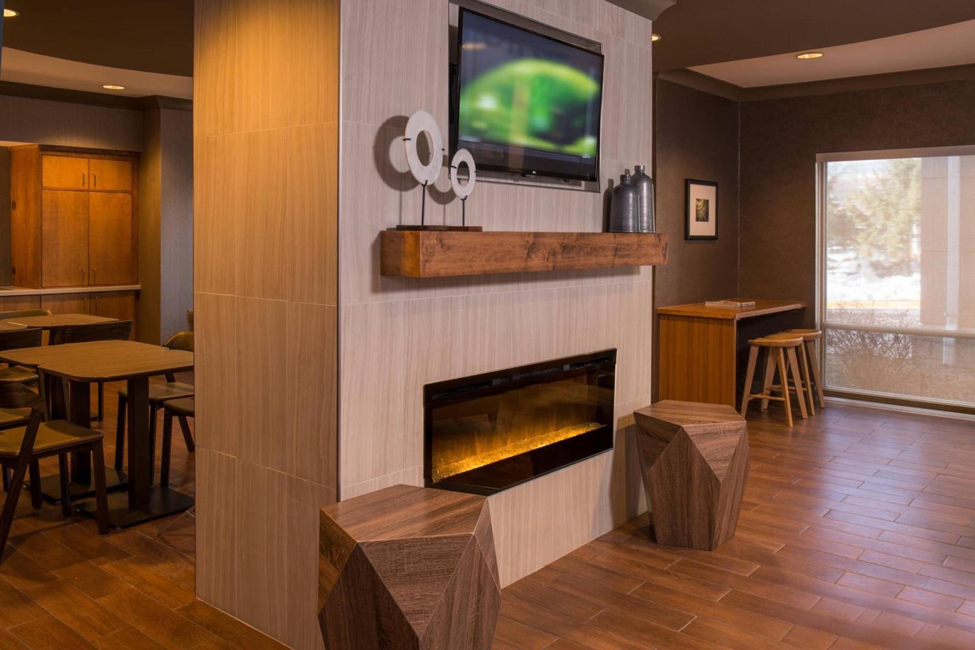 SpringHill Suites Herndon Reston photo 2