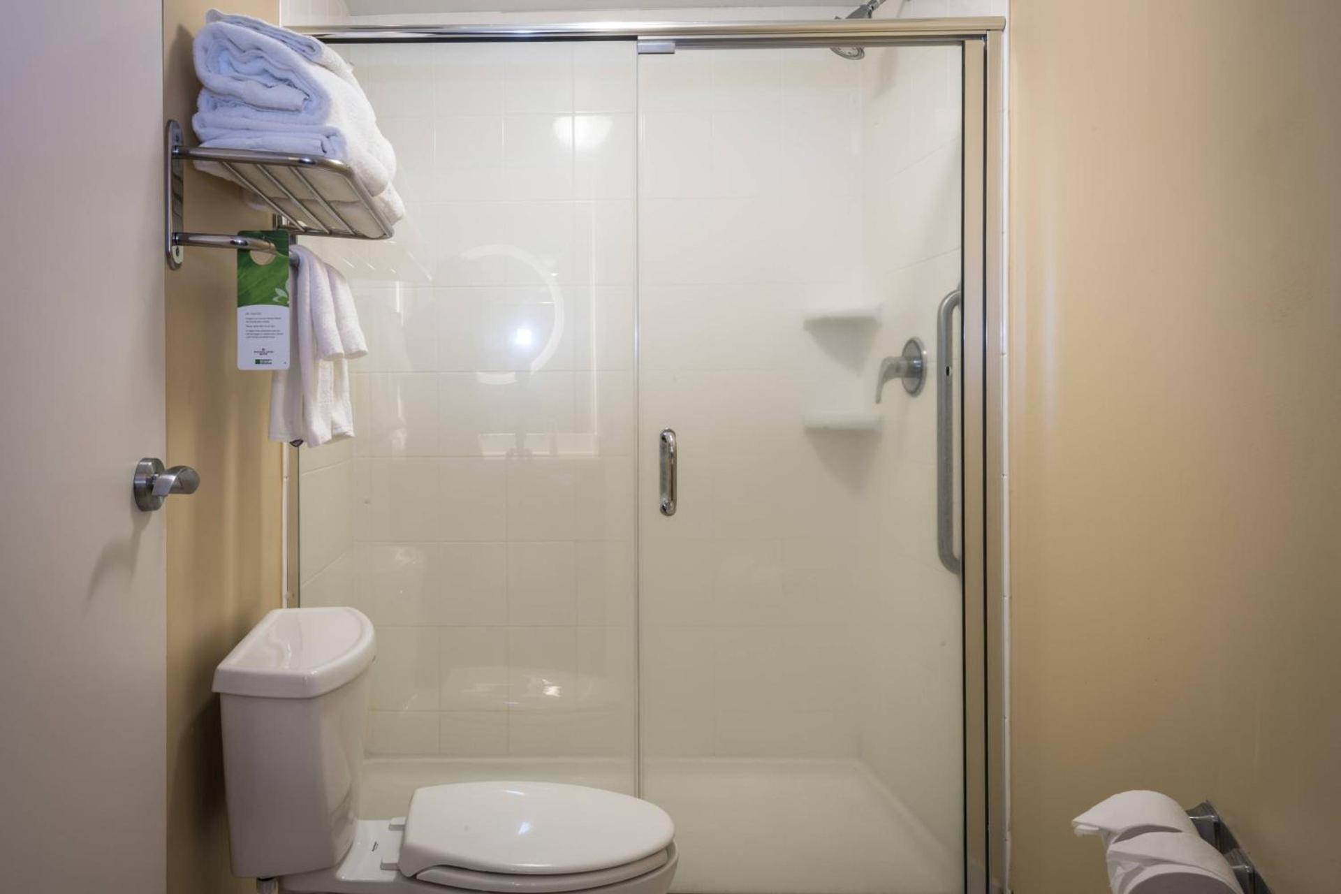 SpringHill Suites Statesboro University Area photo 10