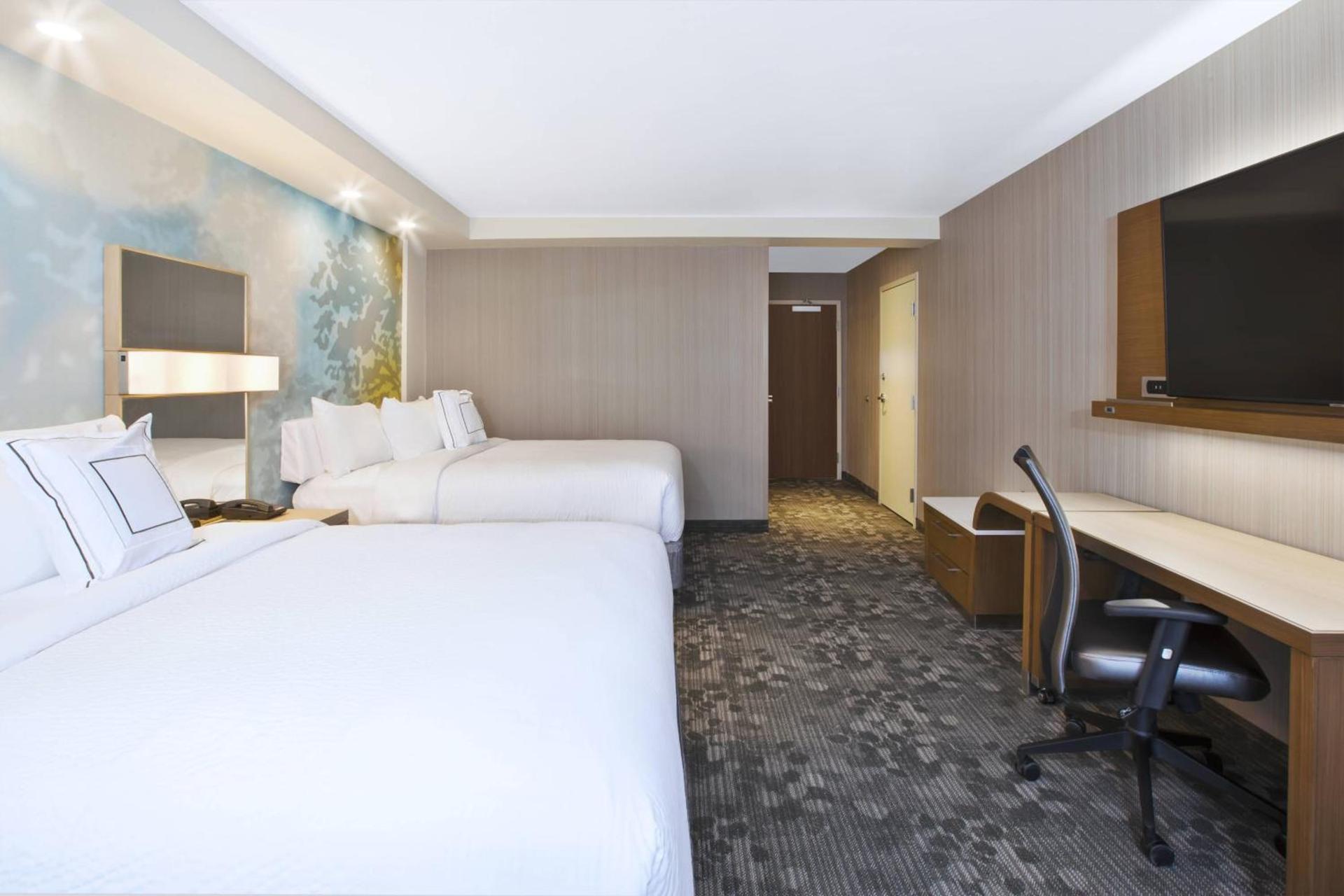 Courtyard by Marriott St. Joseph-Benton Harbor photo 8