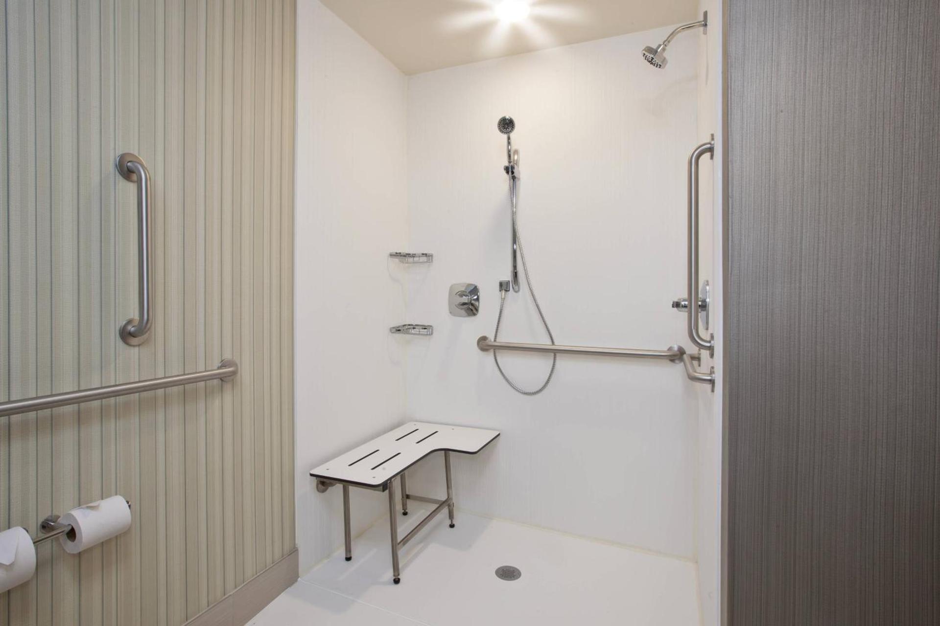 Courtyard by Marriott St. Joseph-Benton Harbor photo 16