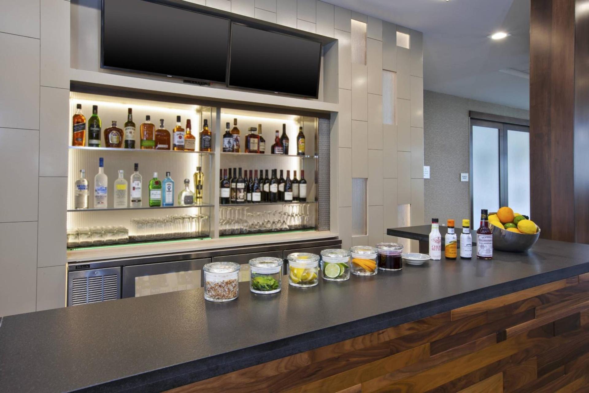 Courtyard by Marriott St. Joseph-Benton Harbor photo 30