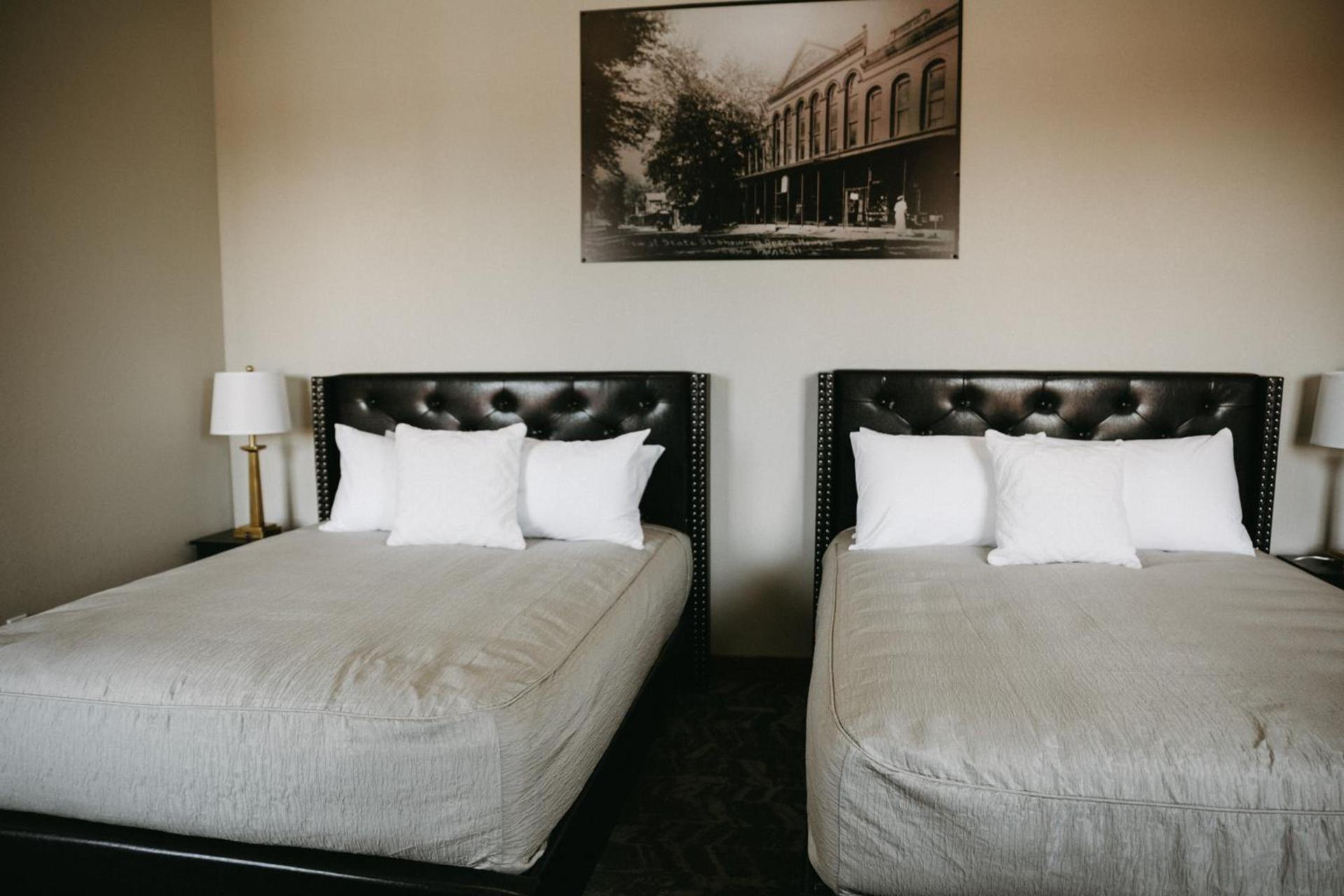Bricktown Inn photo 42