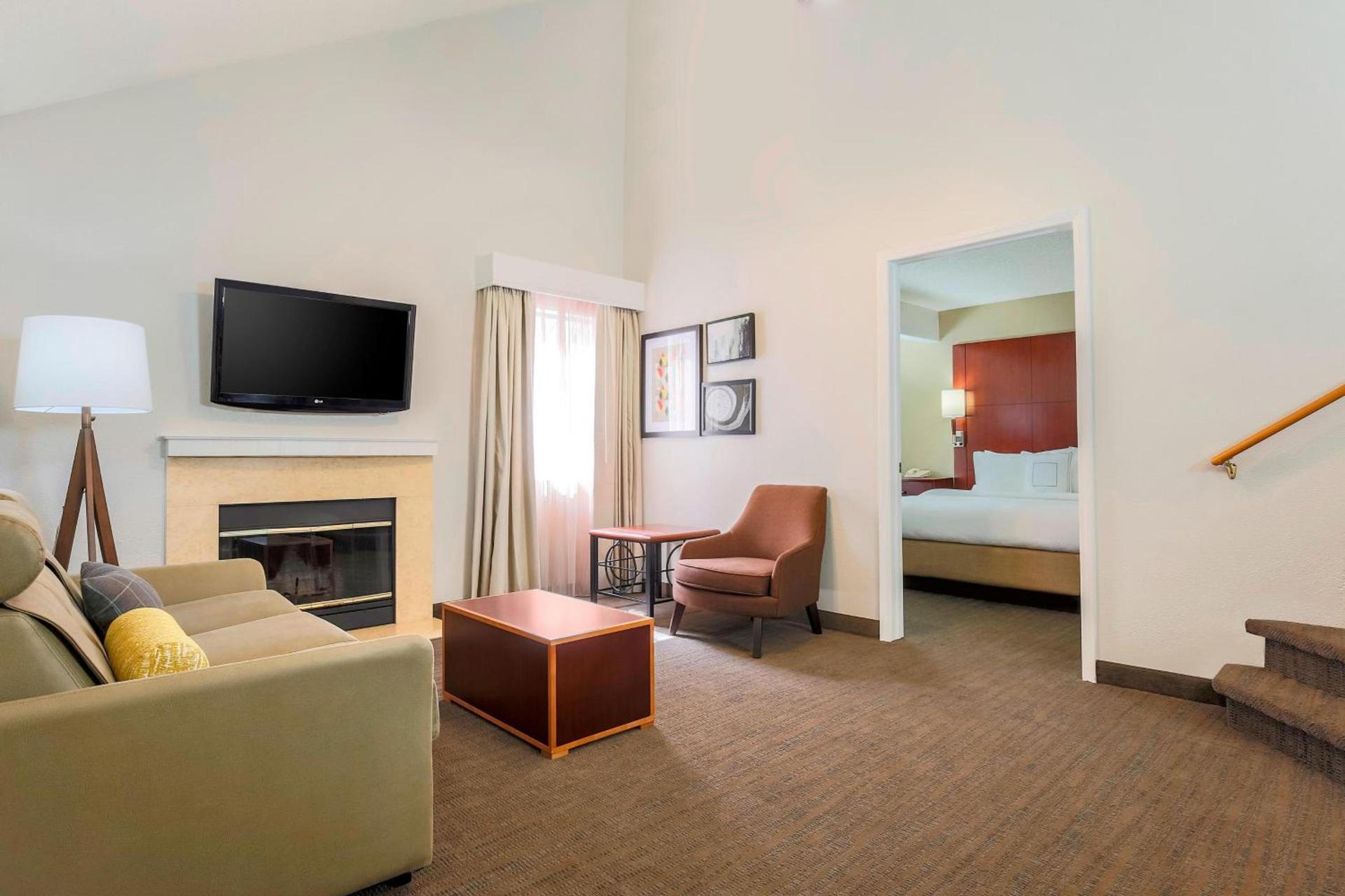 Residence Inn Chicago Deerfield photo 10