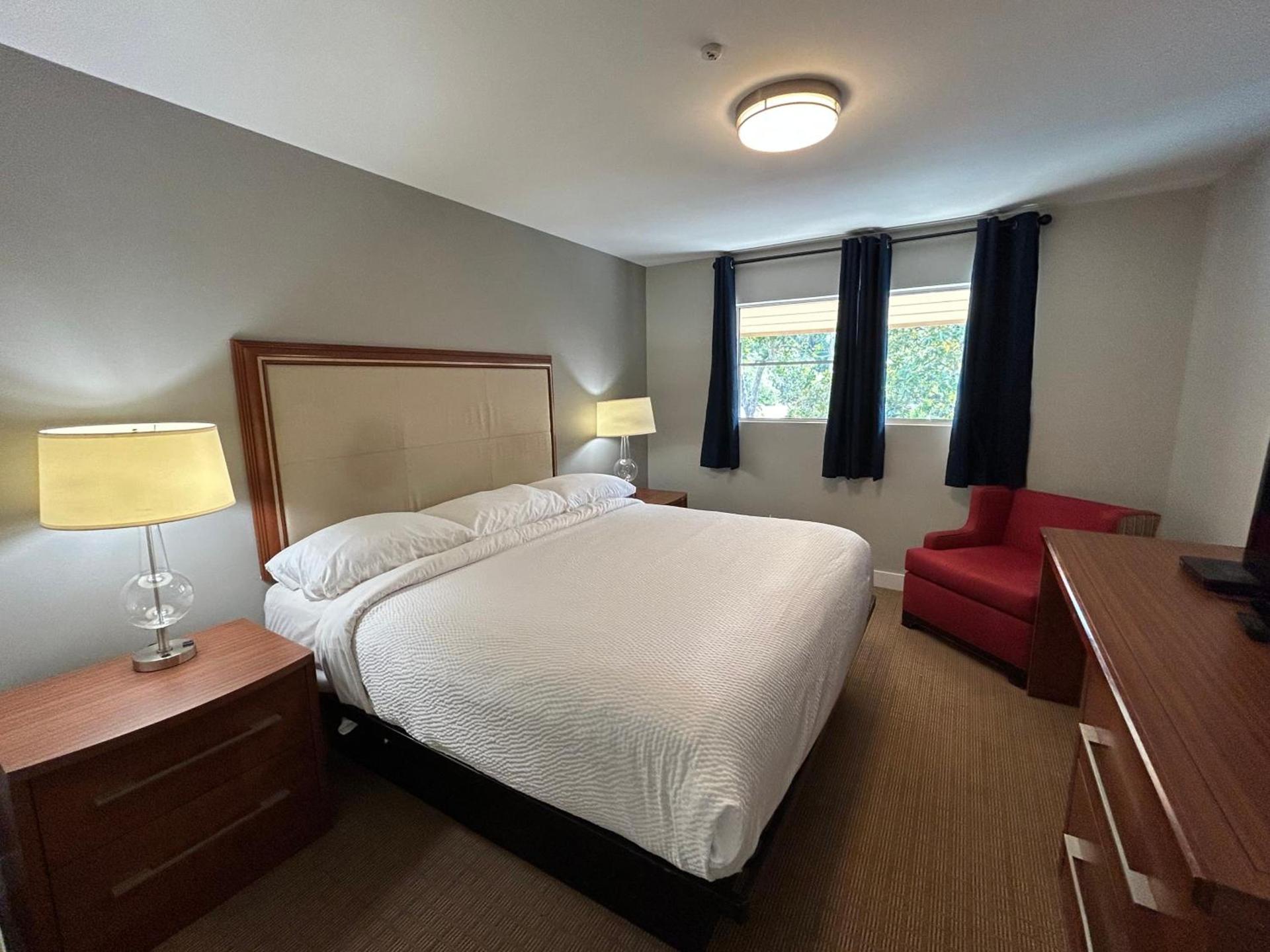 Hillside Inn photo 7