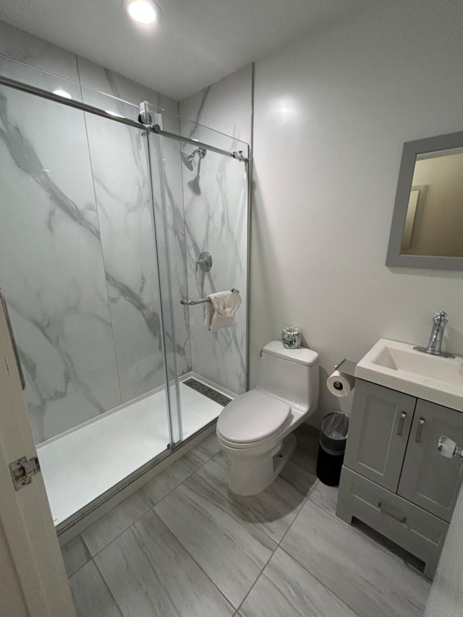 Hillside Inn photo 11