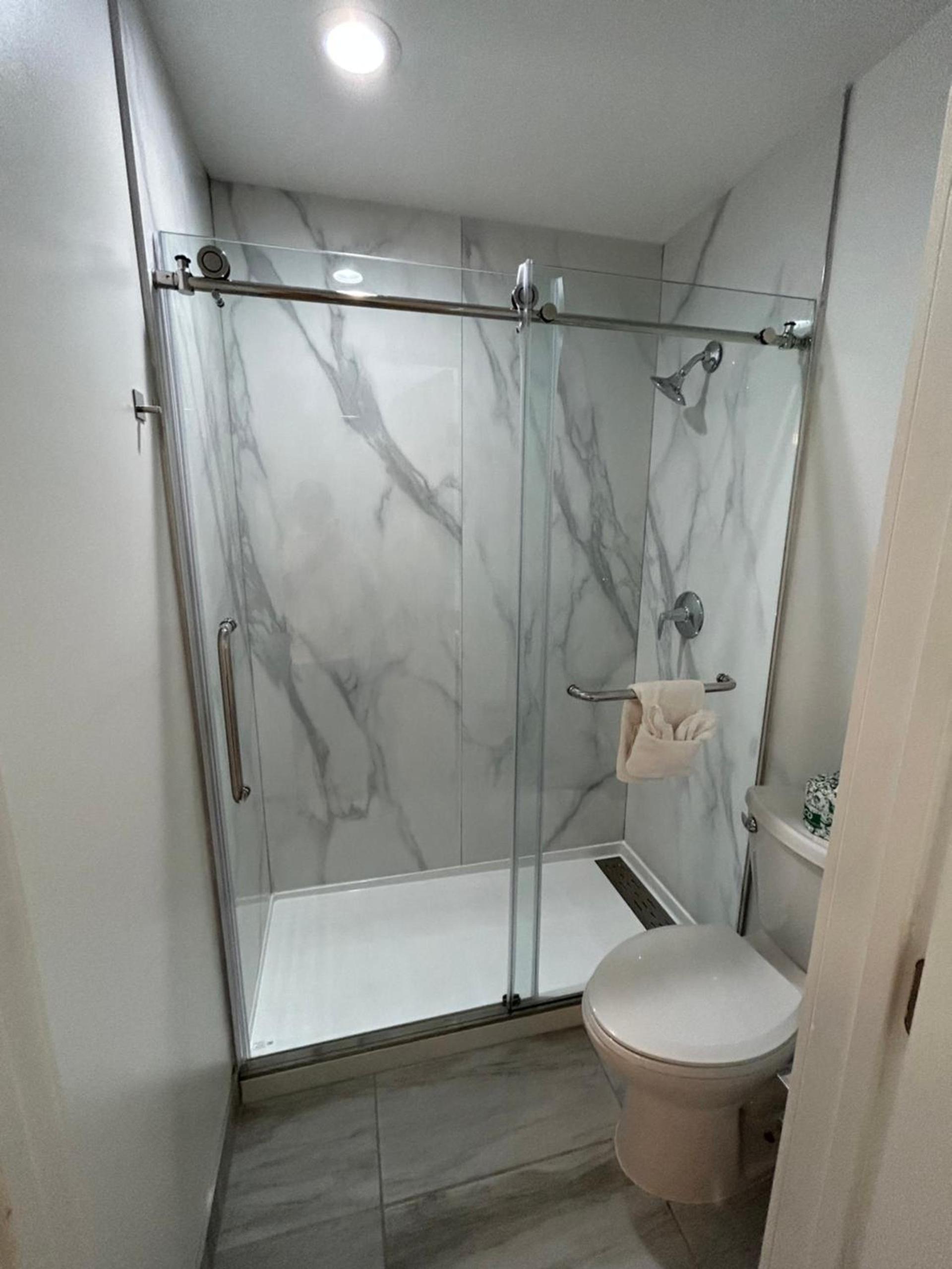 Hillside Inn photo 14