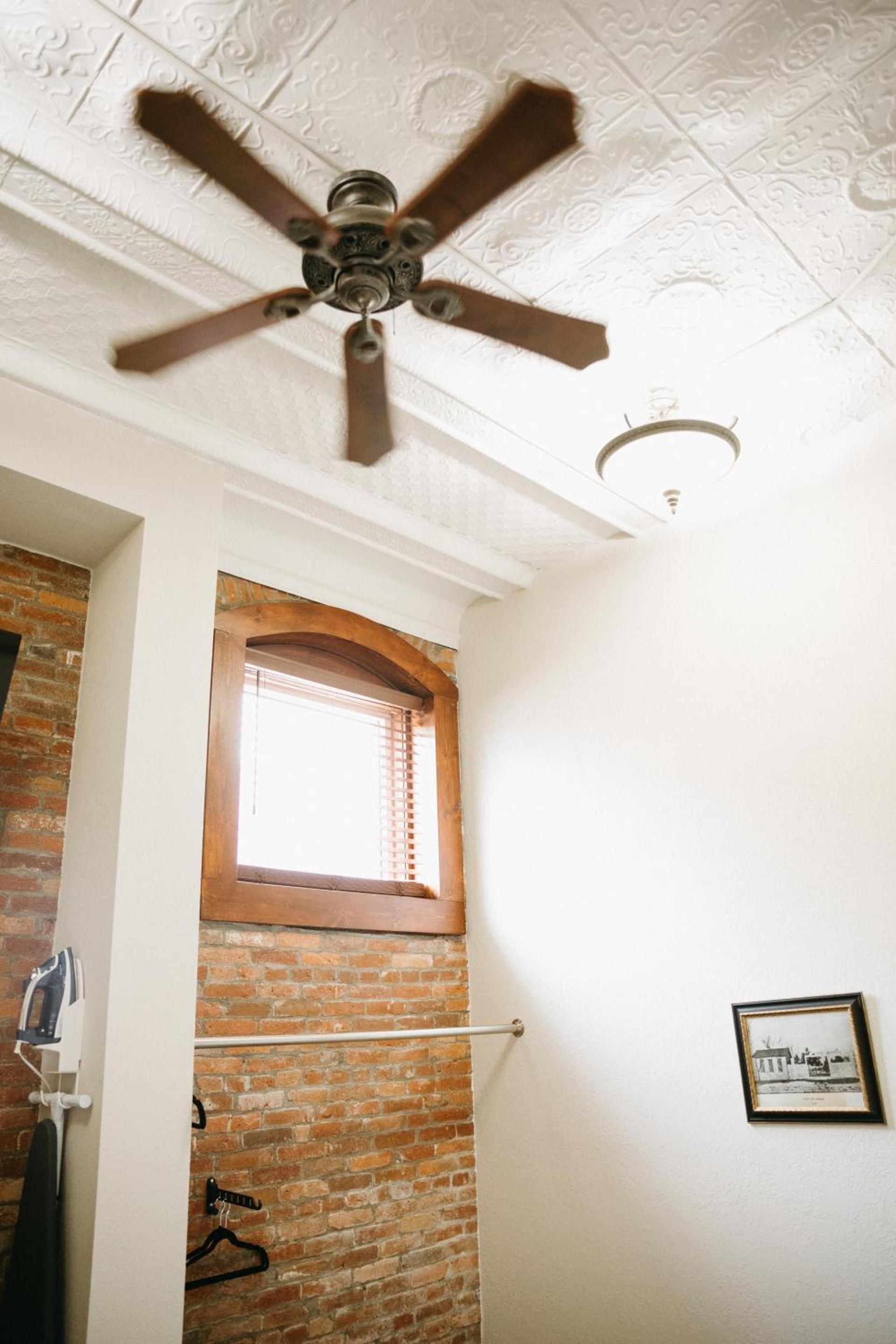 Bricktown Inn photo 56