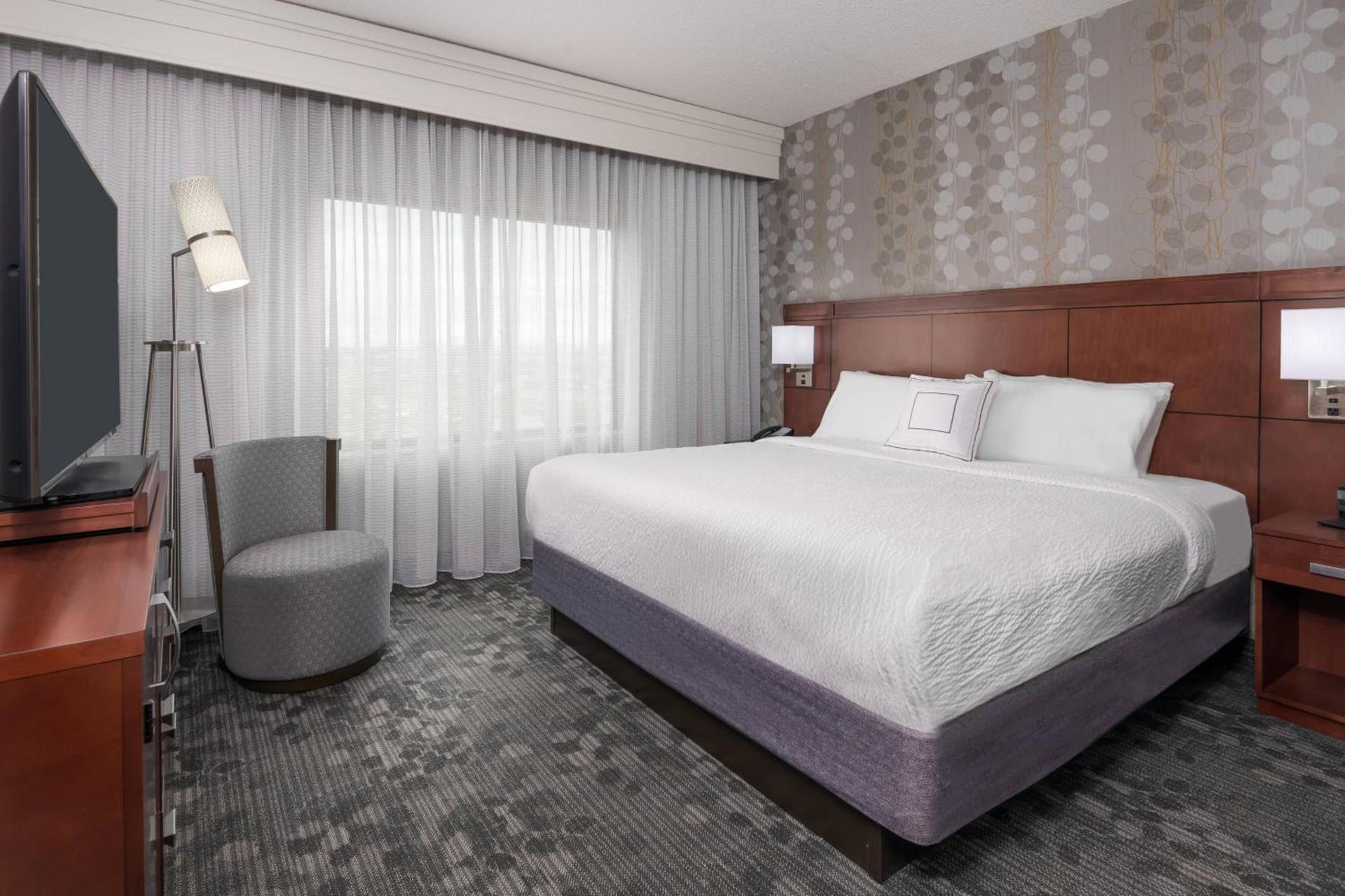 Courtyard by Marriott Buffalo Airport photo 23