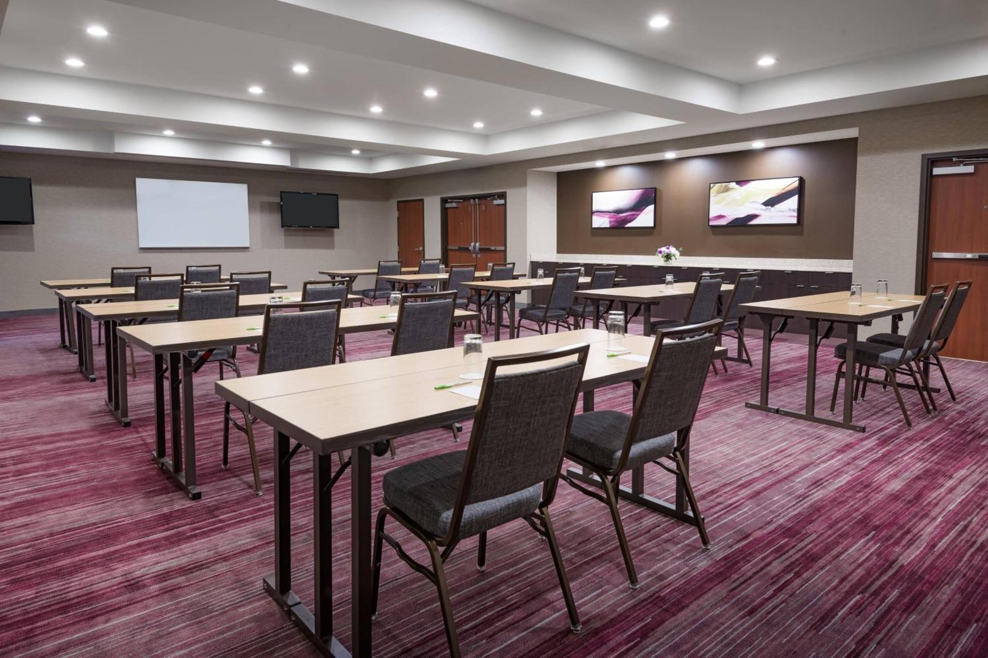 Courtyard by Marriott Buffalo Airport photo 45