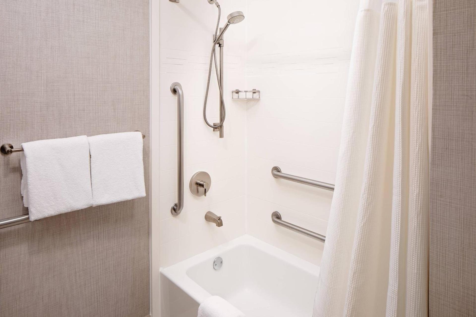 Residence Inn by Marriott Arlington photo 14