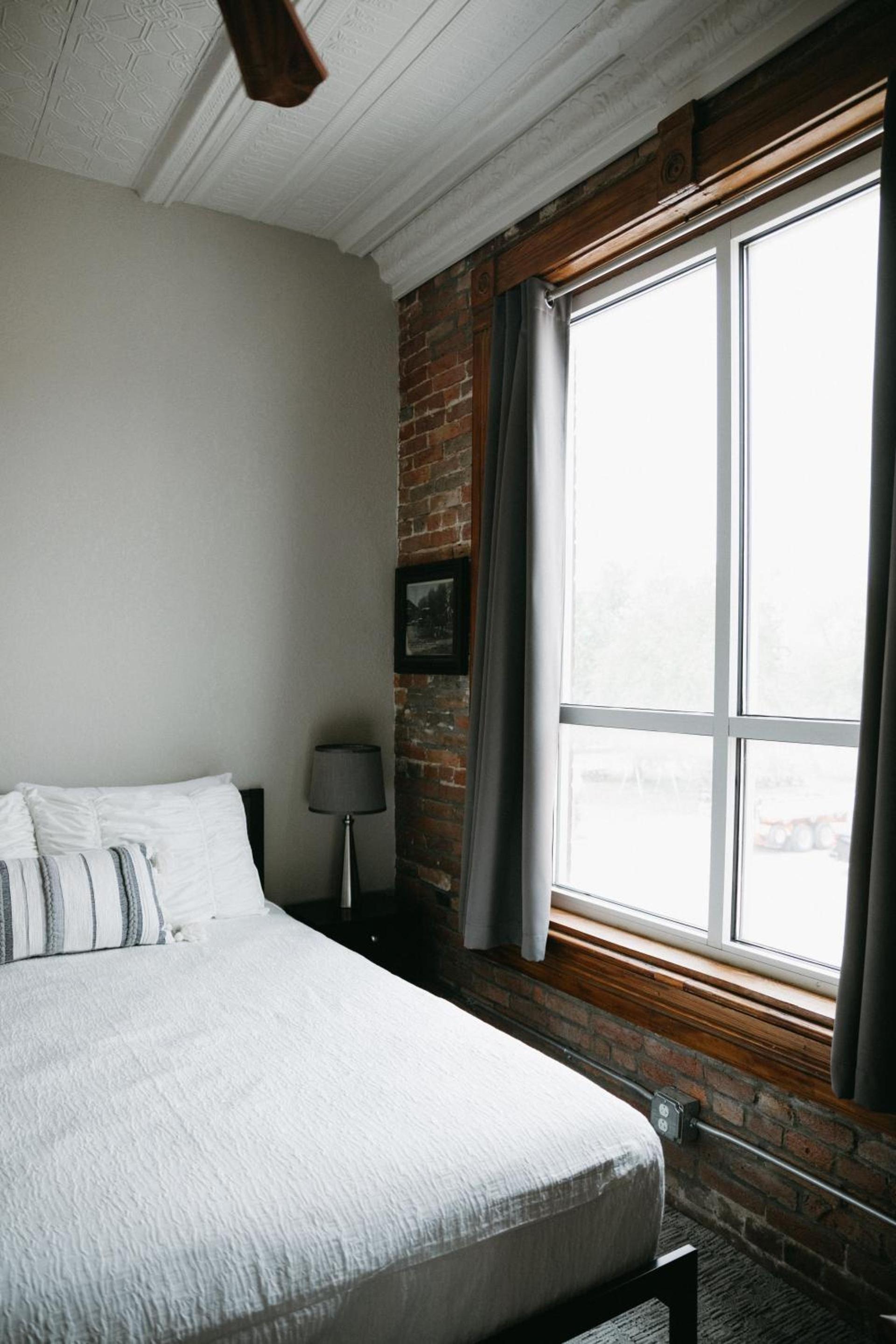 Bricktown Inn photo 69