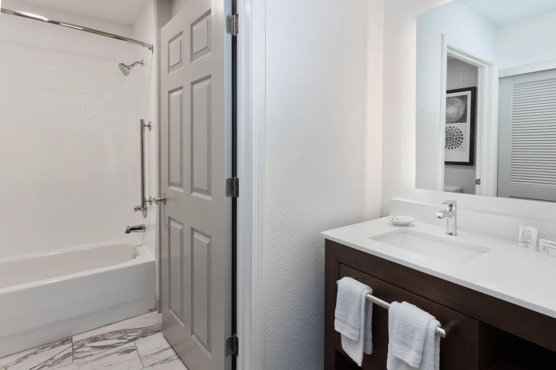 Residence Inn Columbus photo 16